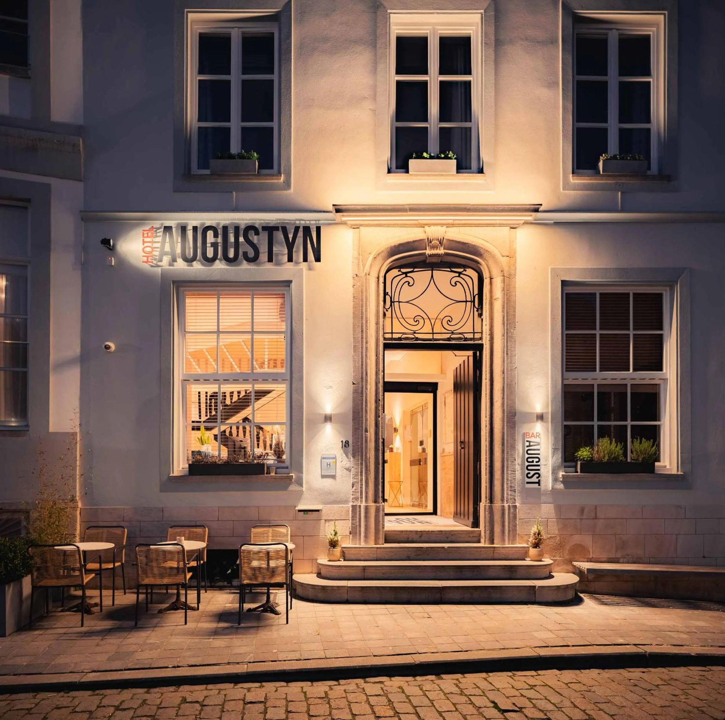 Property building in Hotel Augustyn Brugge