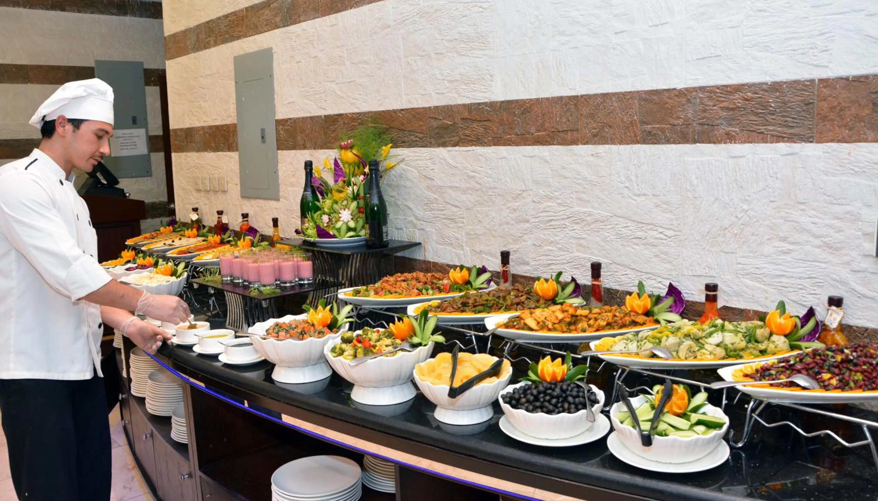 Lunch in Golden Bujari Hotel Al Khobar