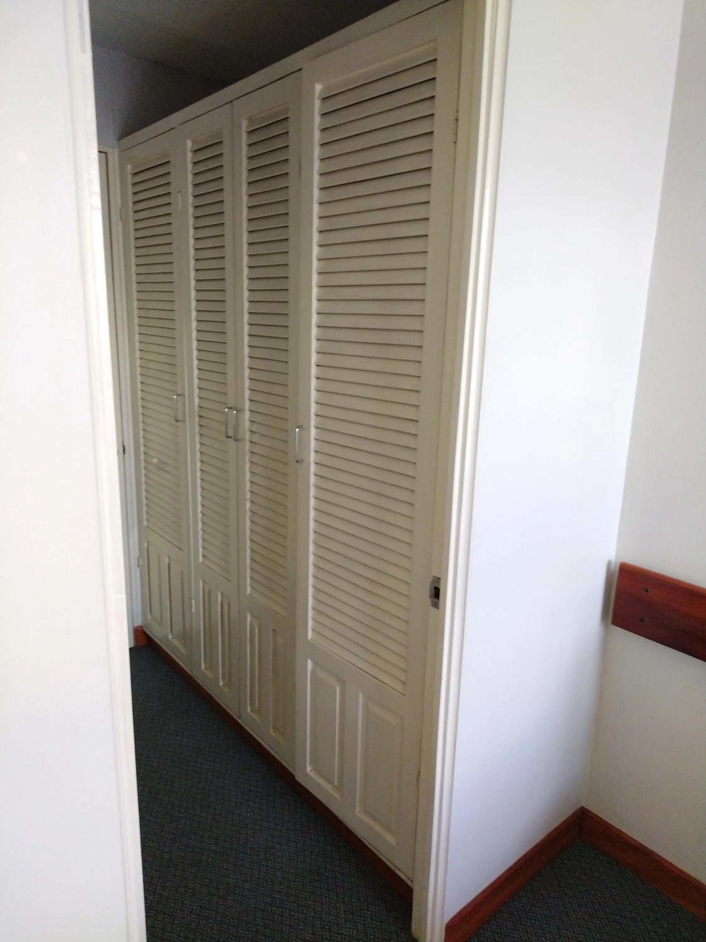 wardrobe in Apartotel Tairona