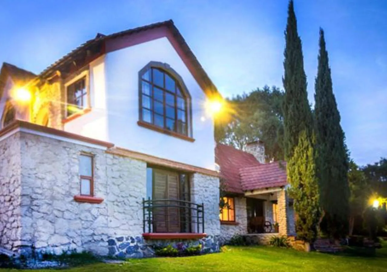 Facade/entrance in La Mora Casa de Campo
