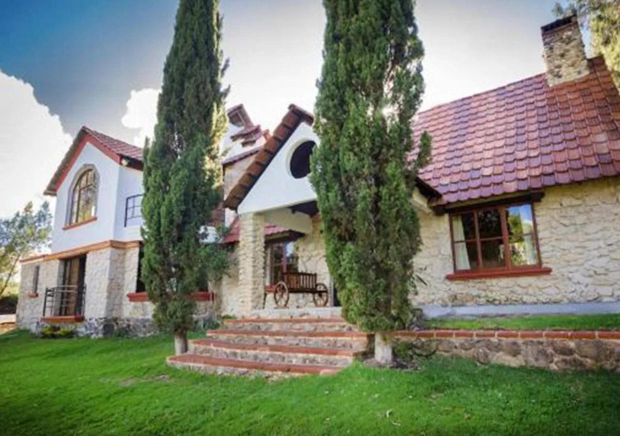 Property building in La Mora Casa de Campo