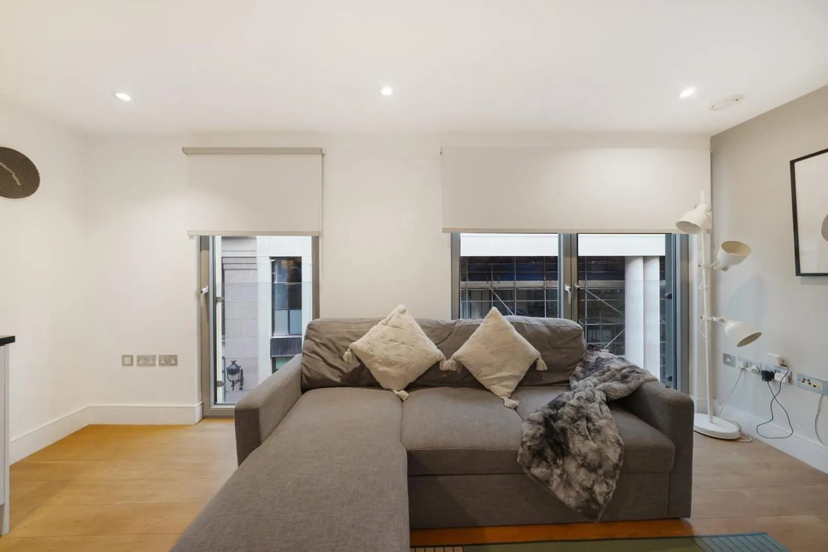 Modern Apartments in Bayswater Central London FREE WIFI & AIRCON by City Stay Aparts London