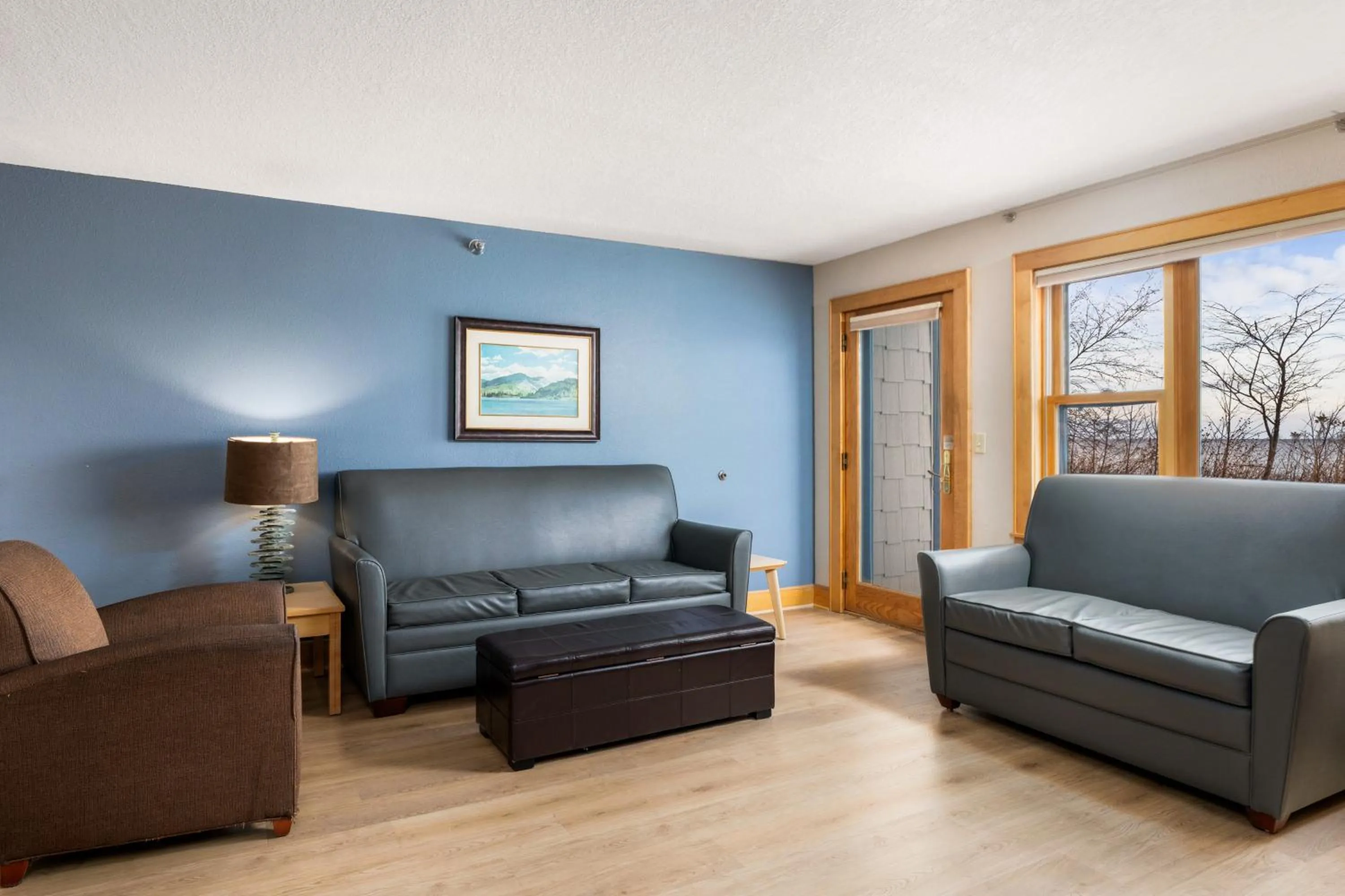 Seating area in East Bay Suites