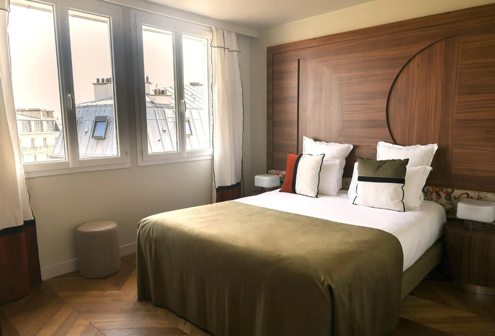 Bed in Hôtel d'Argenson