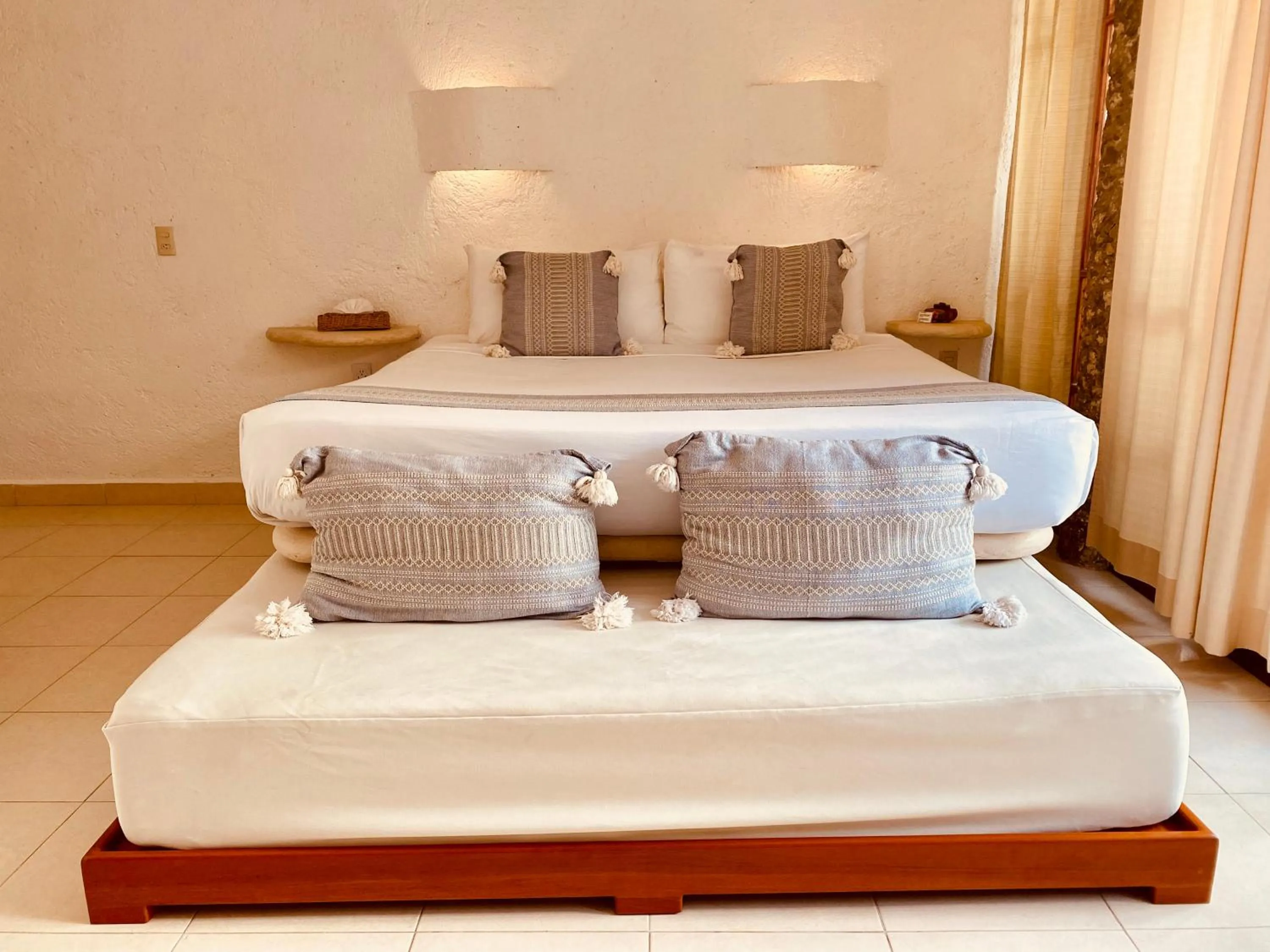 Bed in Hotel Para Ti - Adults Only