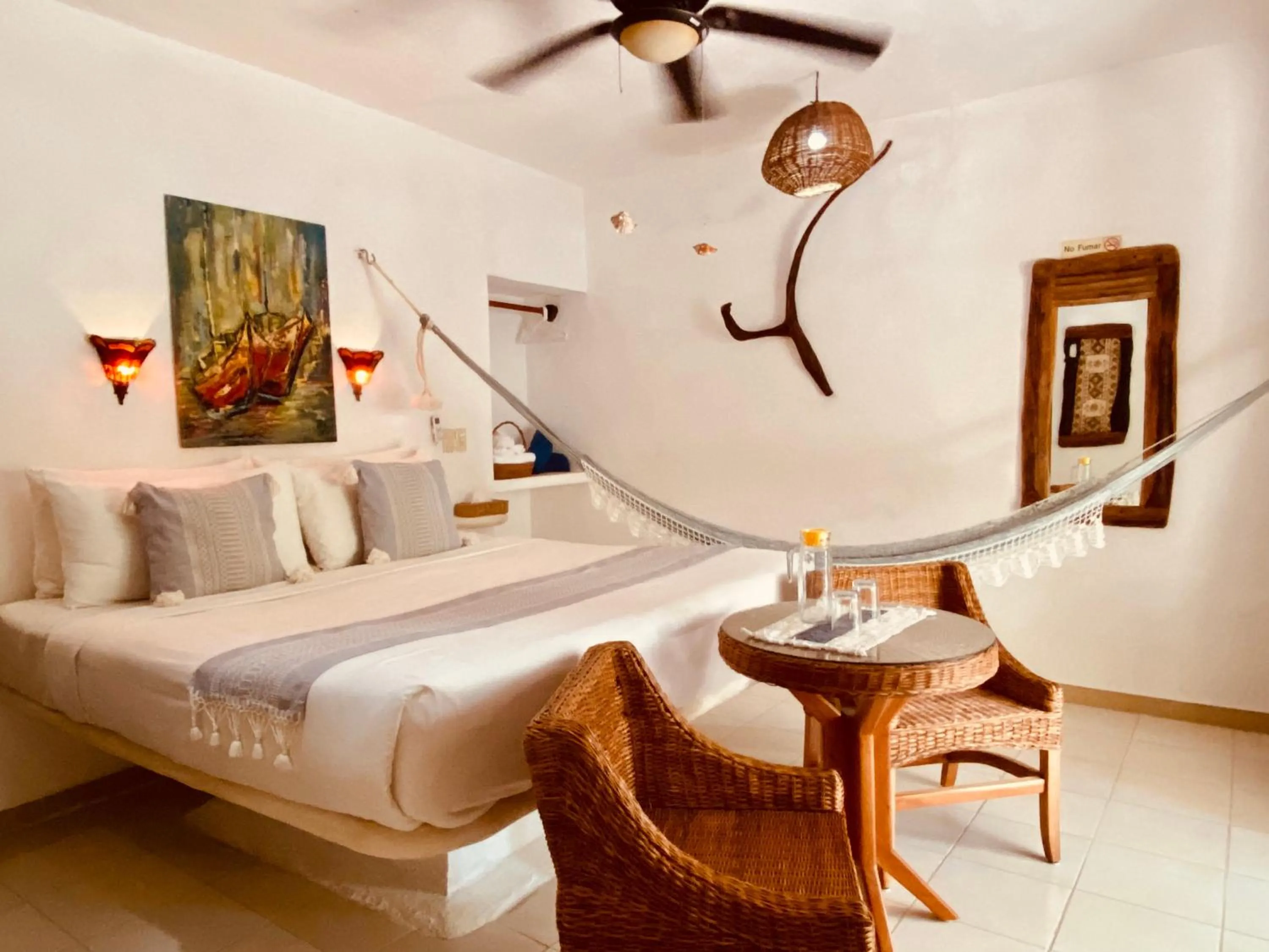 Bed in Hotel Para Ti - Adults Only