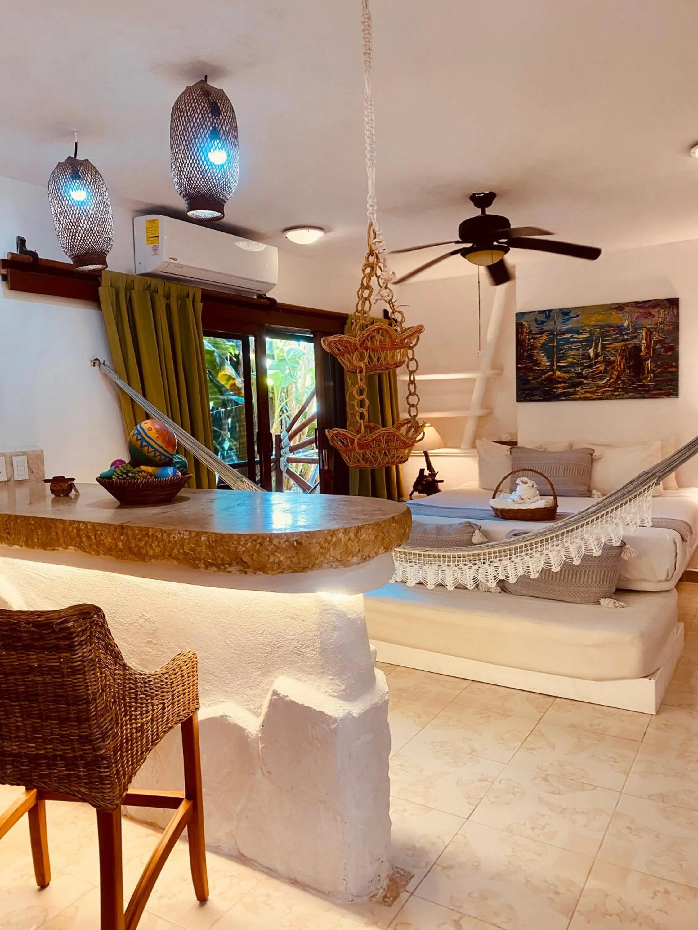 Photo of the whole room in Hotel Para Ti - Adults Only