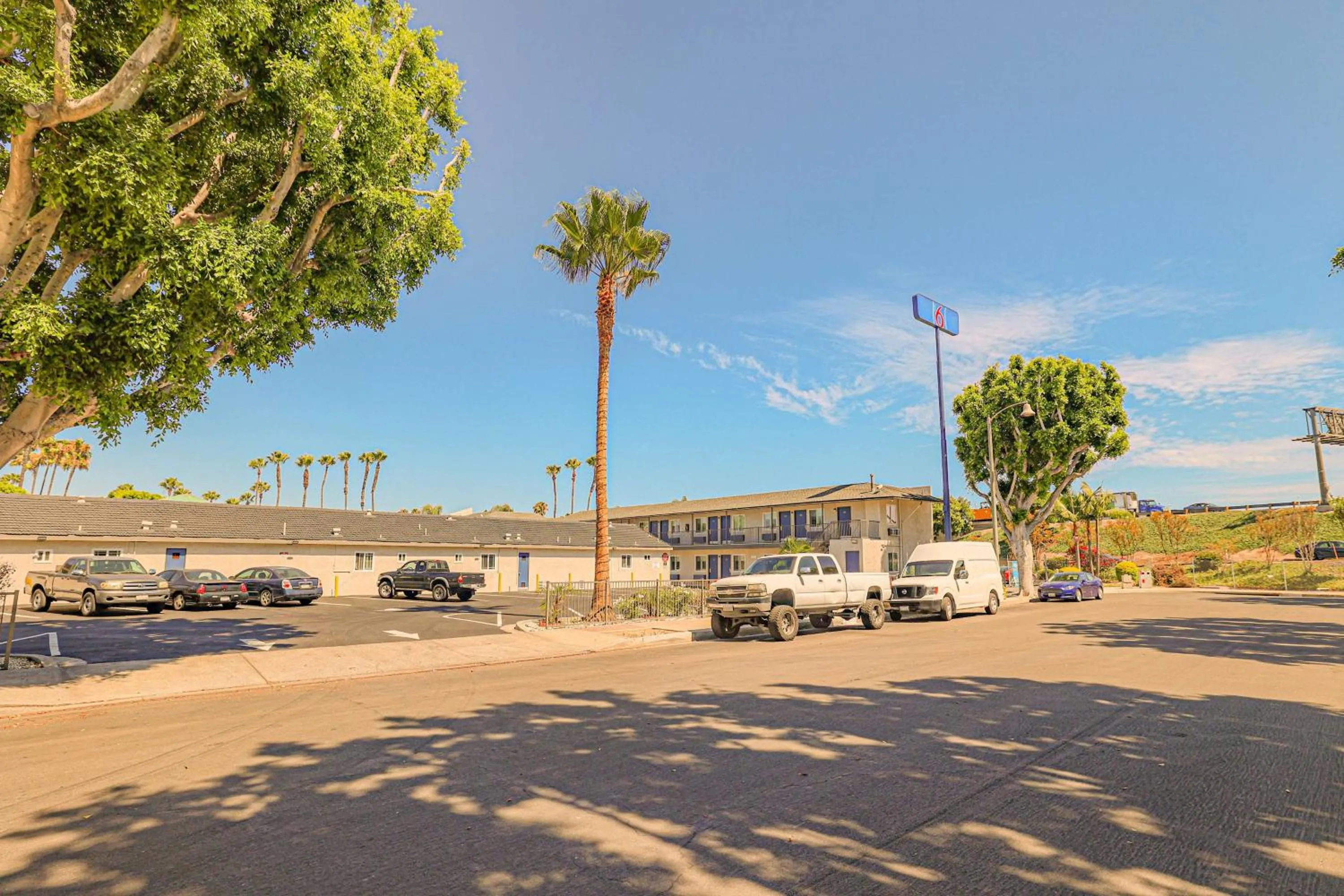 Property building in Motel 6, Tustin, Orange County-CA