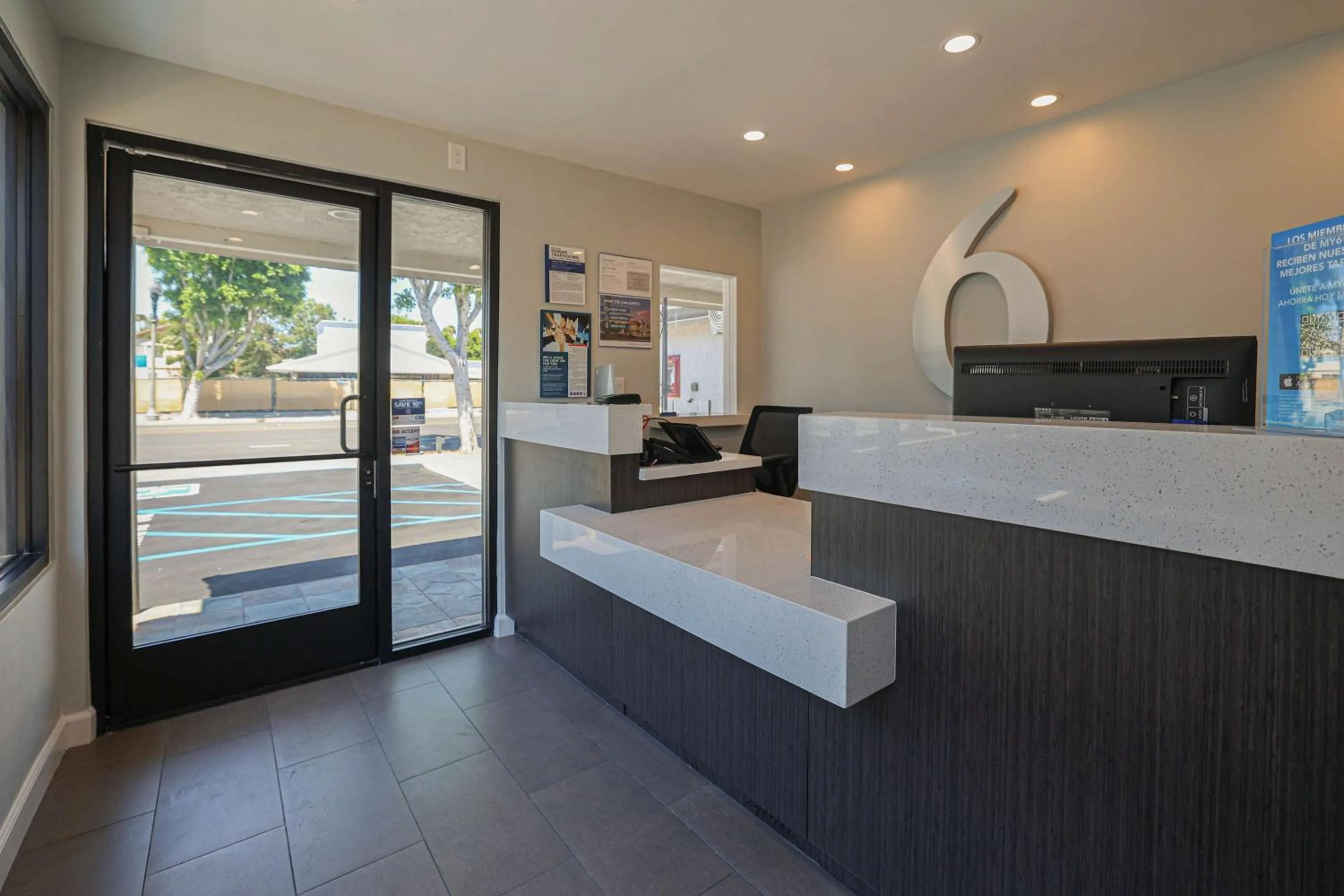 Lobby or reception in Motel 6, Tustin, Orange County-CA