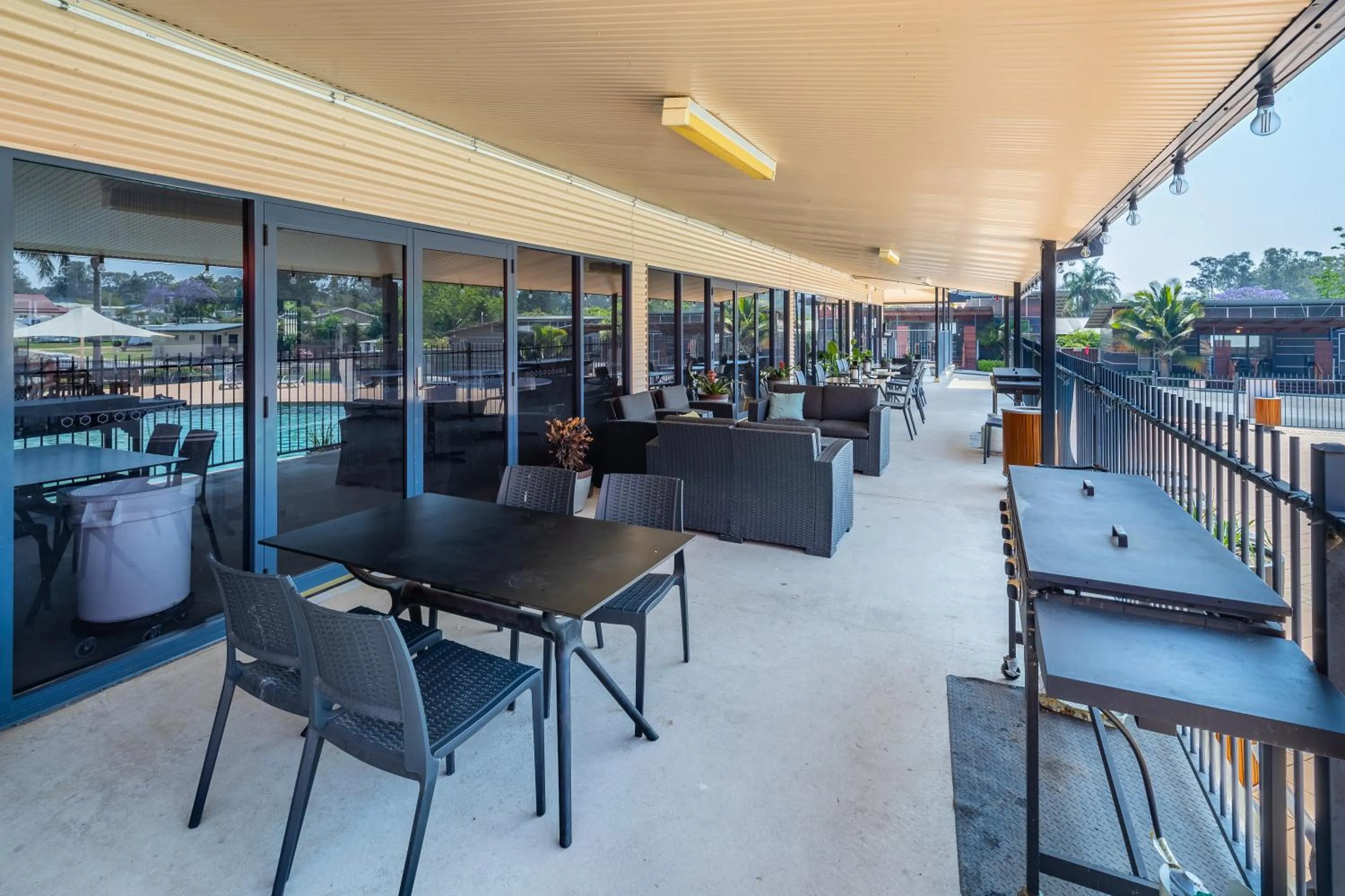 Restaurant/places to eat in Ingenia Holidays Avina