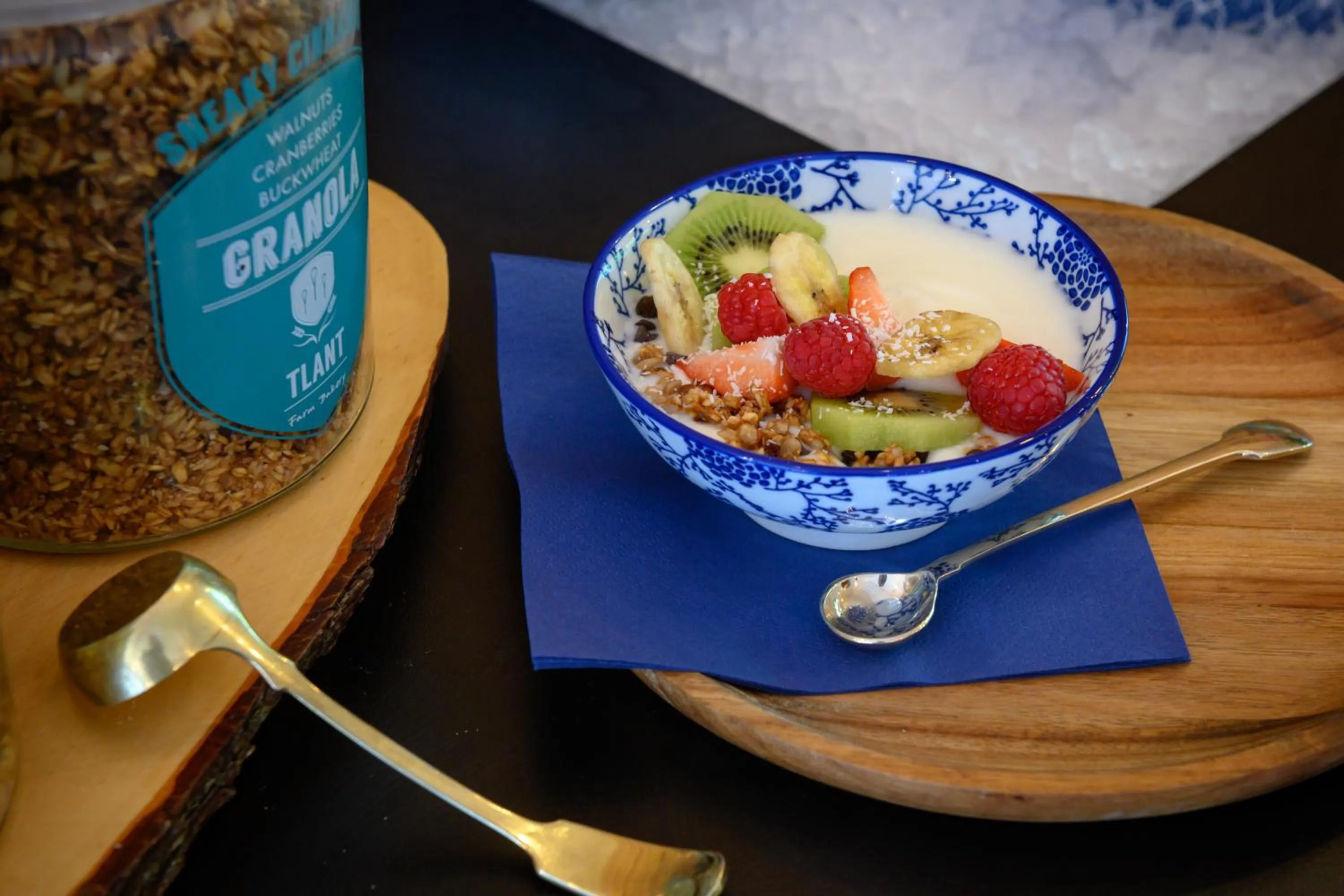 Food and drinks in Tulip Inn Antwerpen