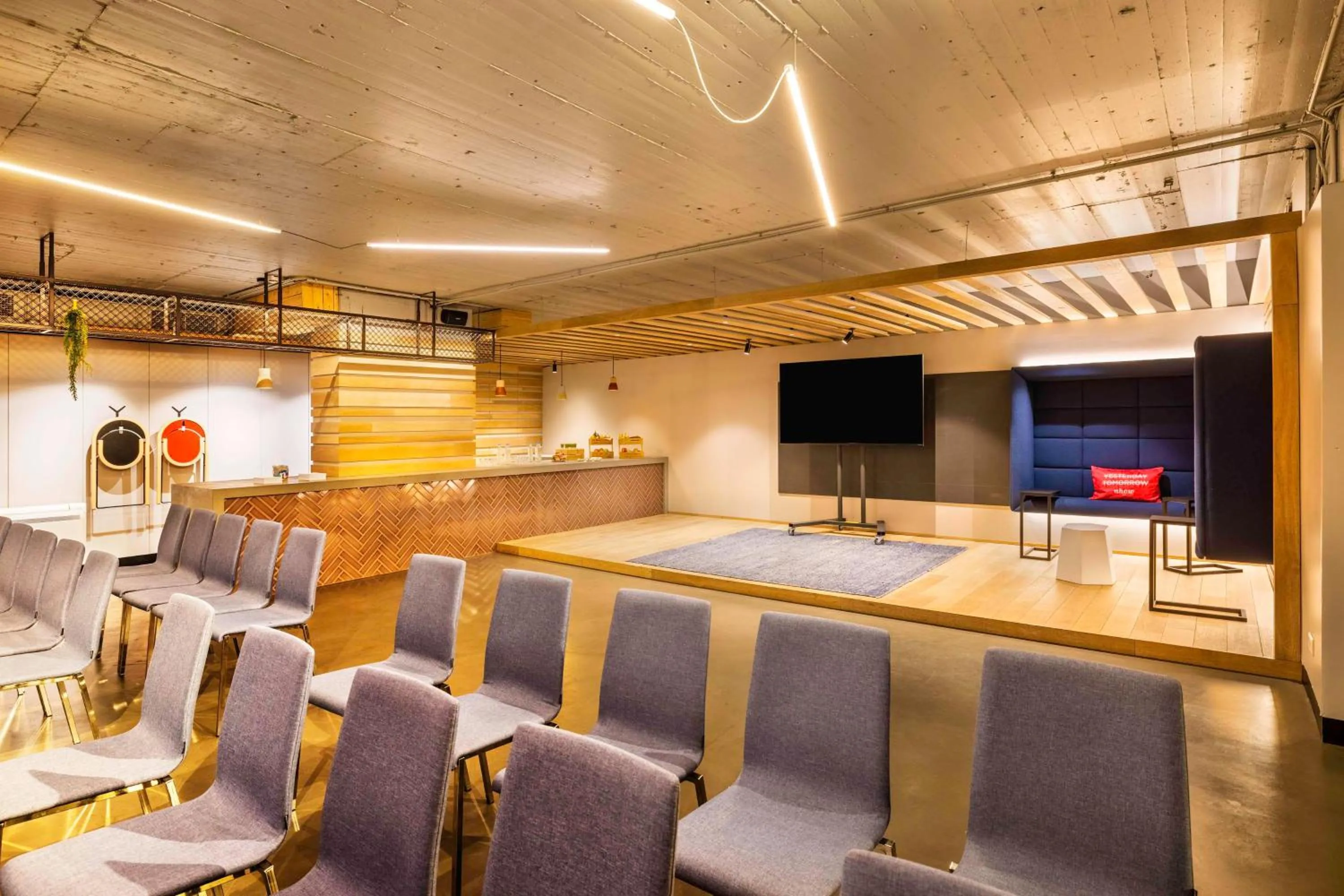 Meeting/conference room in nhow Brussels Bloom