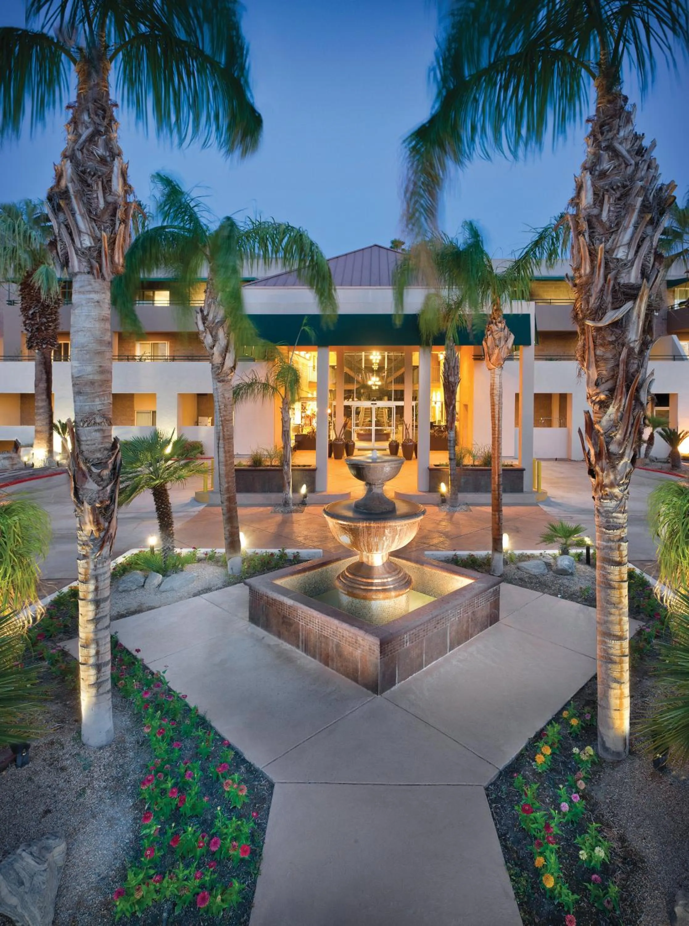 Facade/entrance in WorldMark Palm Springs