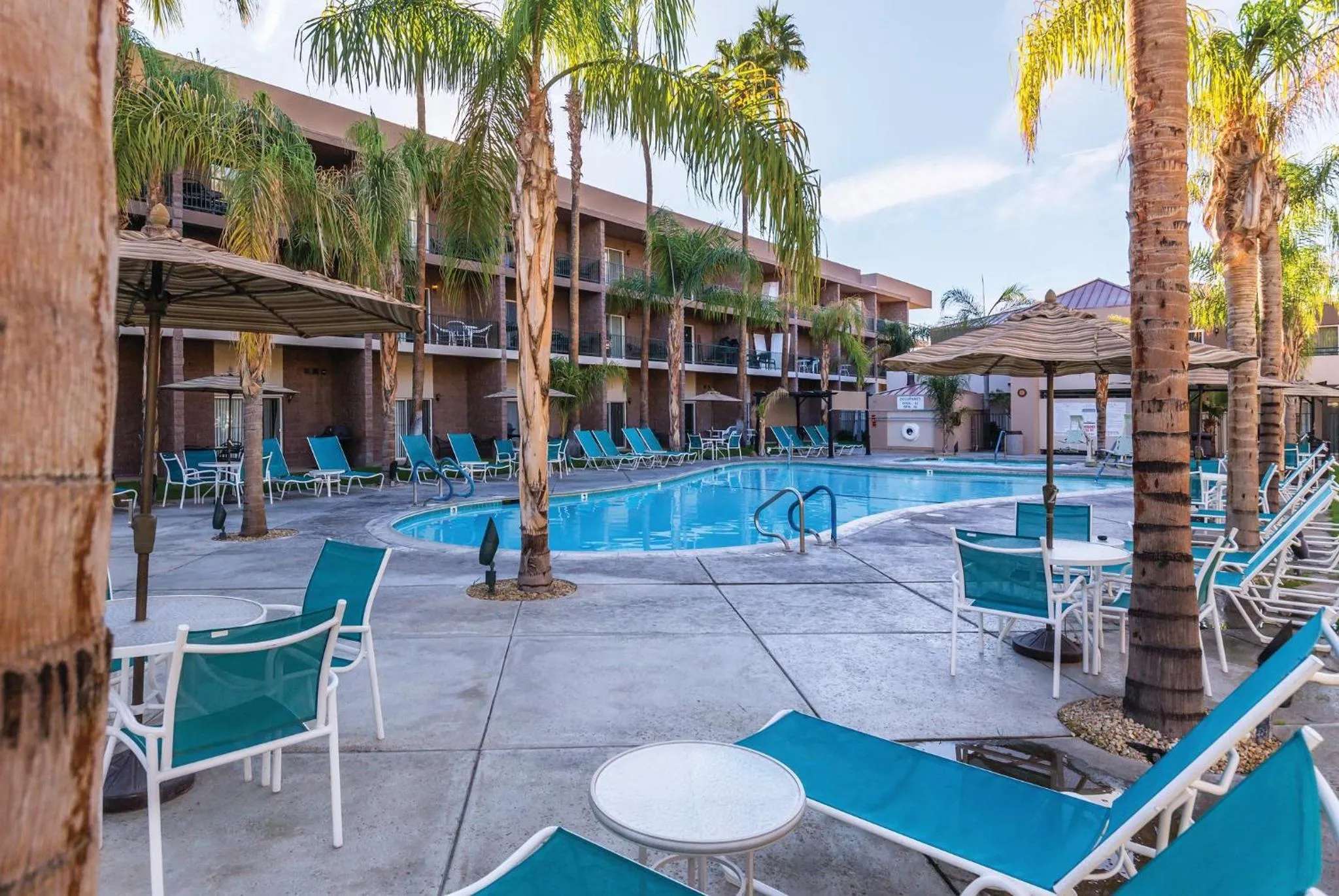 Swimming pool in WorldMark Palm Springs