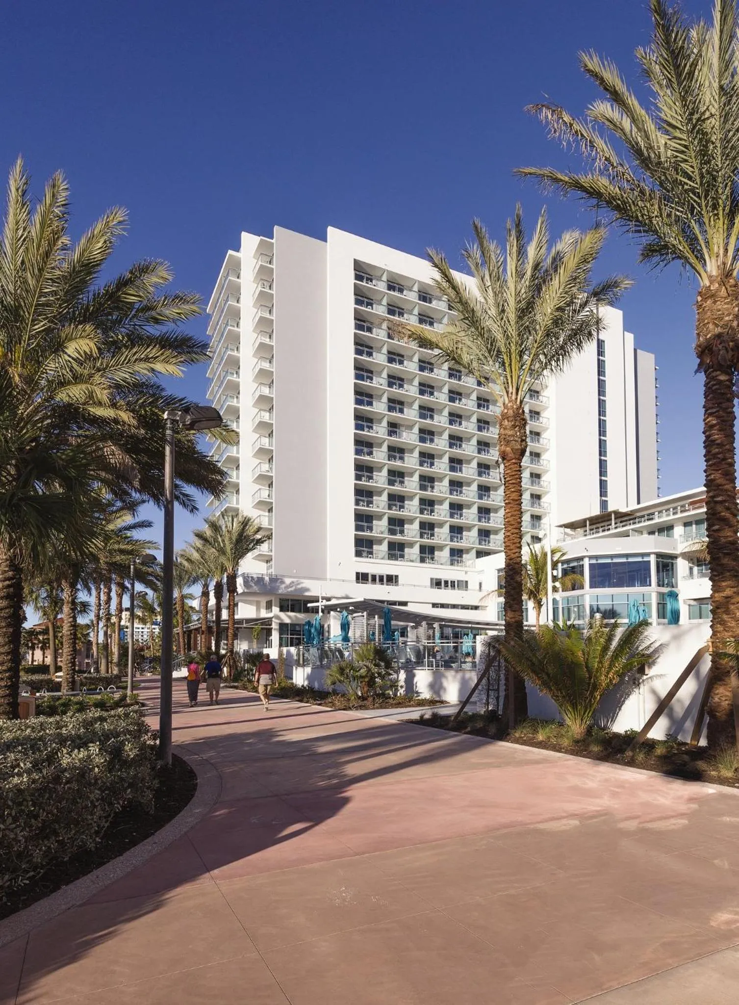 Property building in Club Wyndham Clearwater Beach Resort