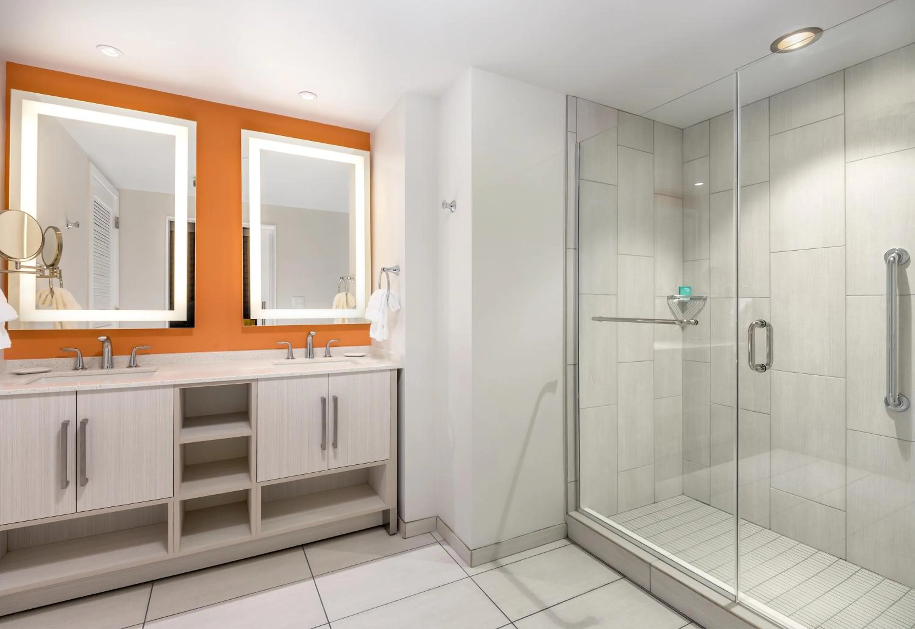 Shower in Club Wyndham Clearwater Beach Resort