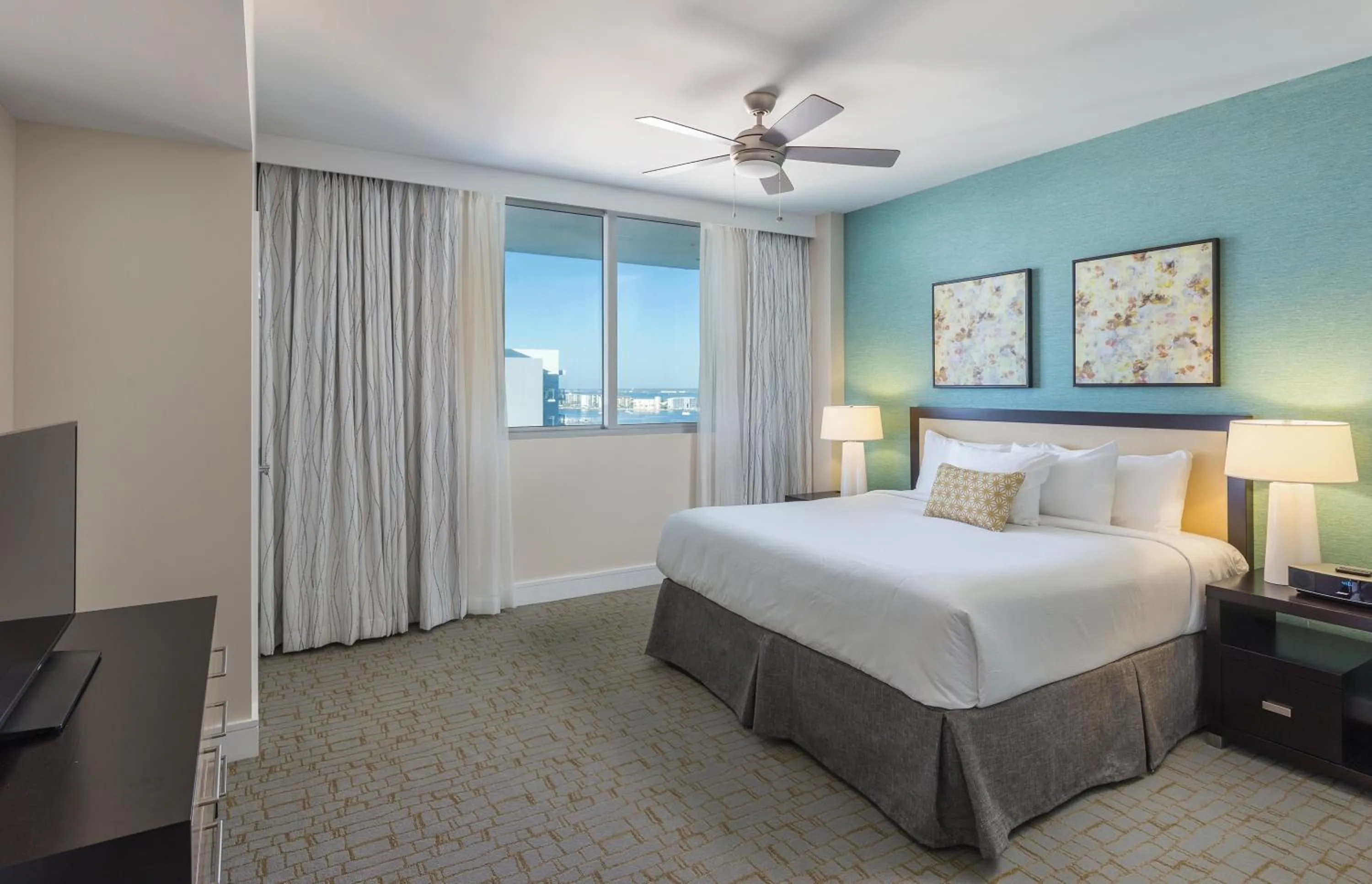 Bedroom in Club Wyndham Clearwater Beach Resort