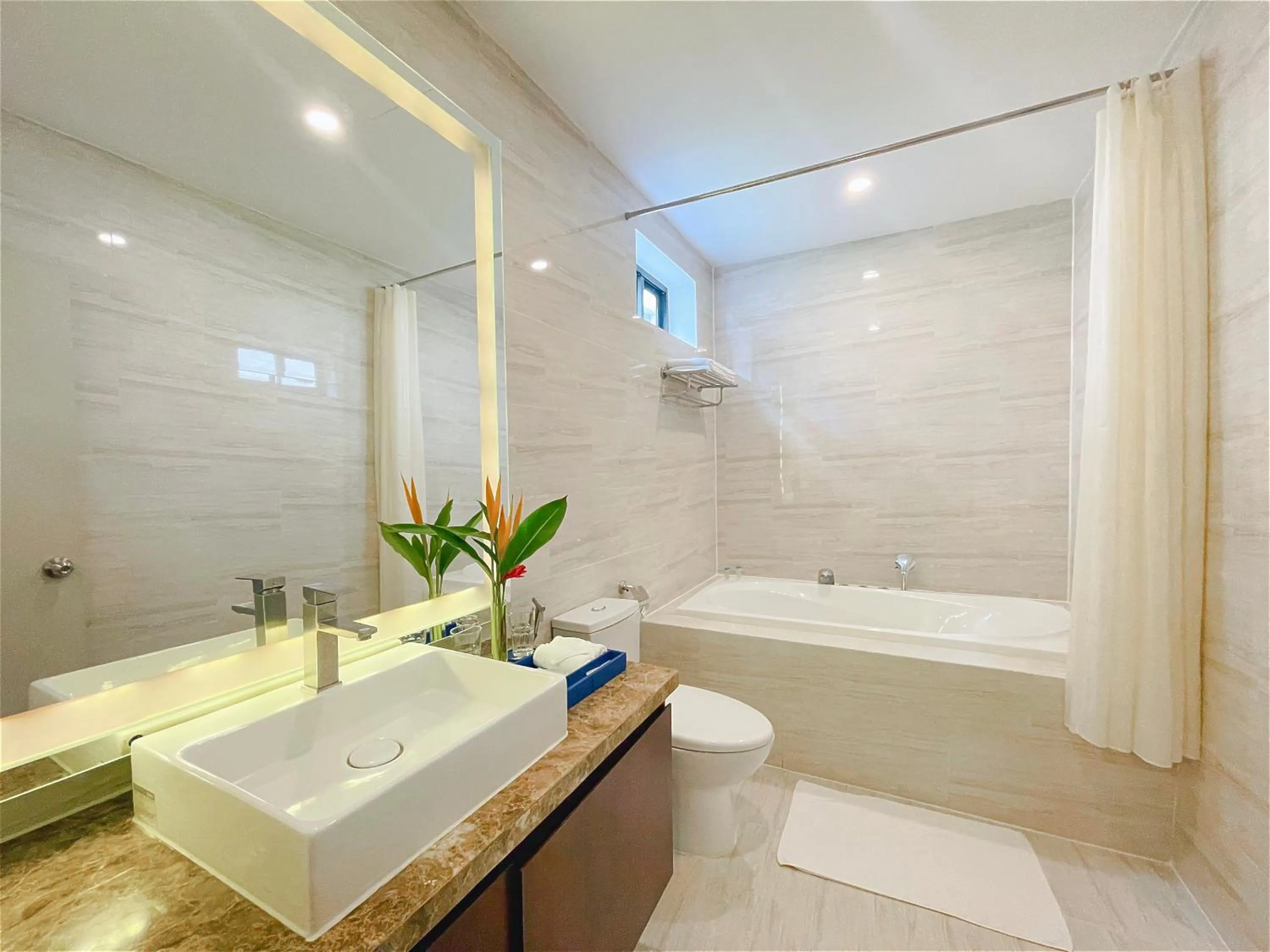 Bathroom in Diamond Bay Condotel Resort Nha Trang