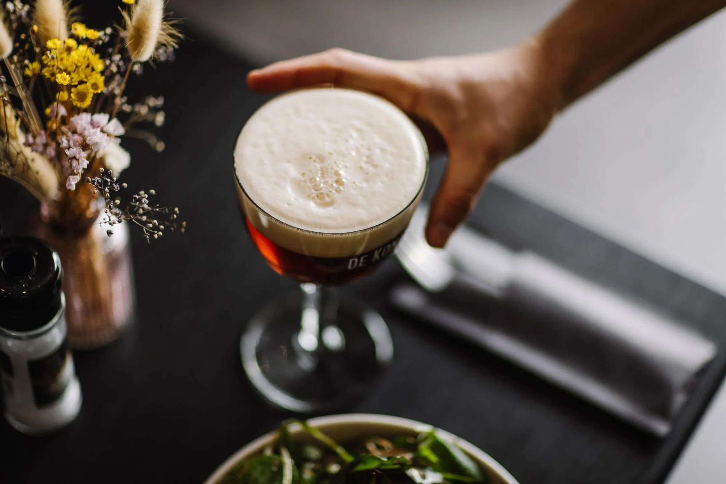 Lounge or bar in Crowne Plaza Antwerpen by IHG