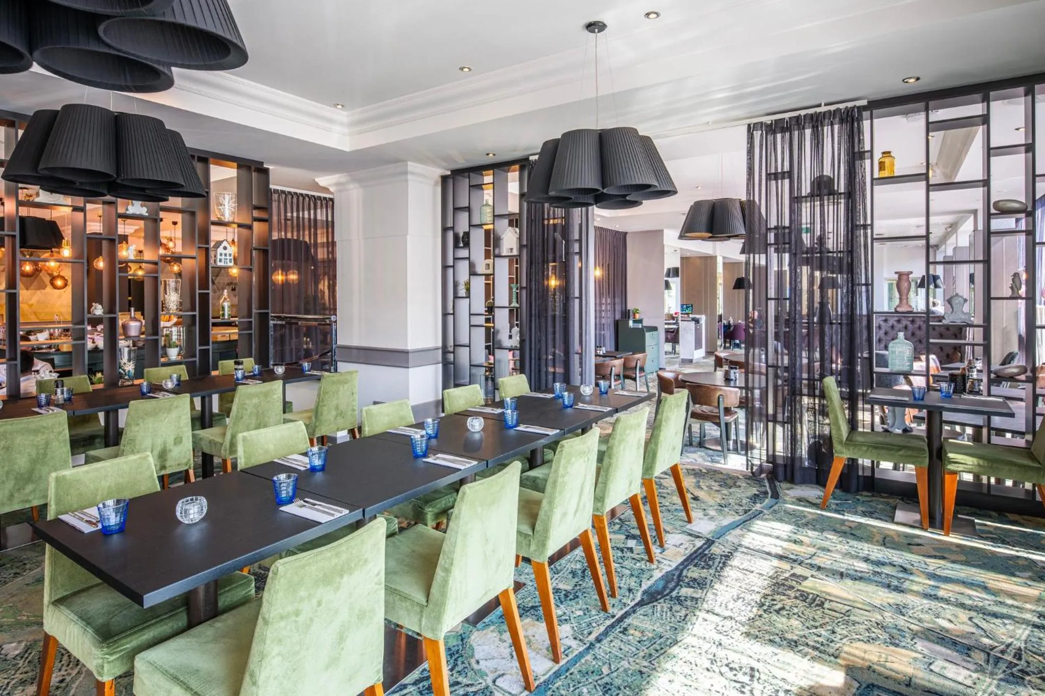 Restaurant/places to eat in Crowne Plaza Antwerpen by IHG