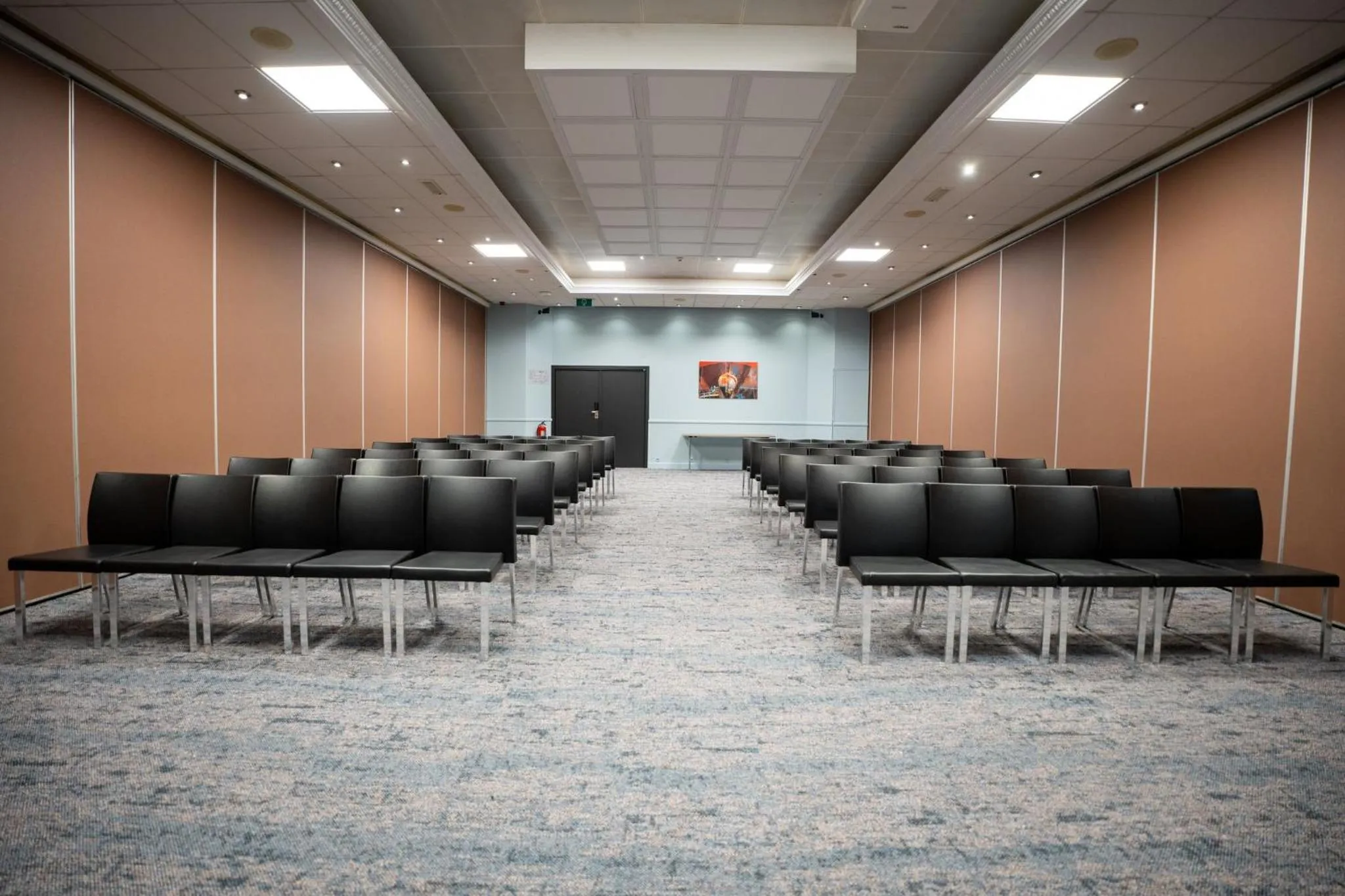 Meeting/conference room in Crowne Plaza Antwerpen by IHG