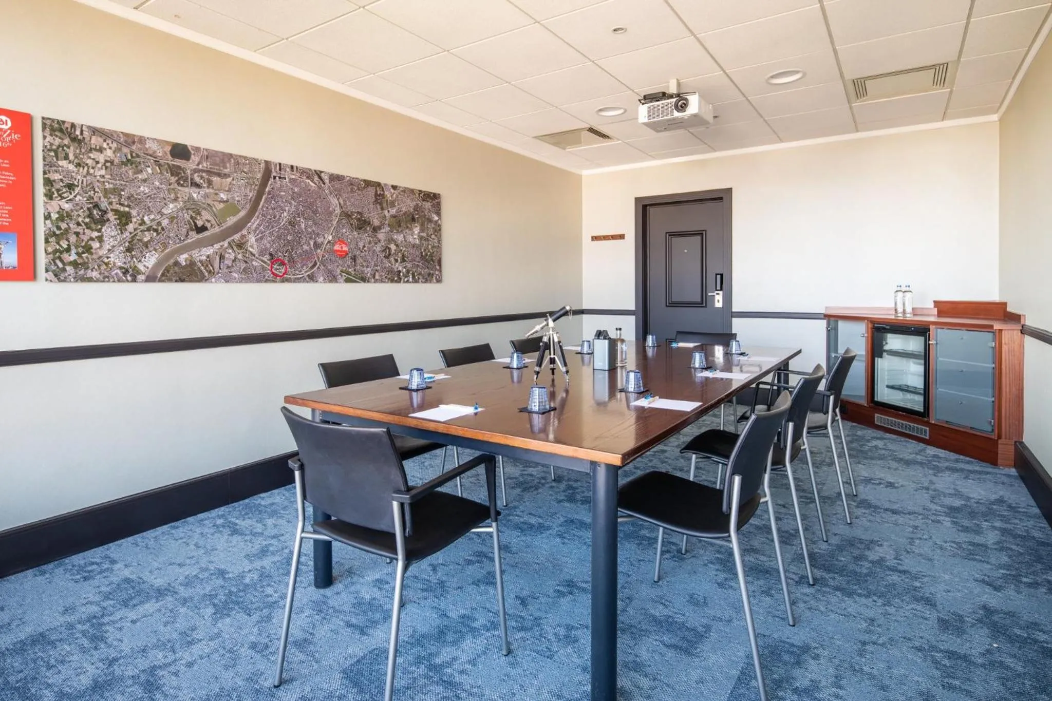 Meeting/conference room in Crowne Plaza Antwerpen by IHG