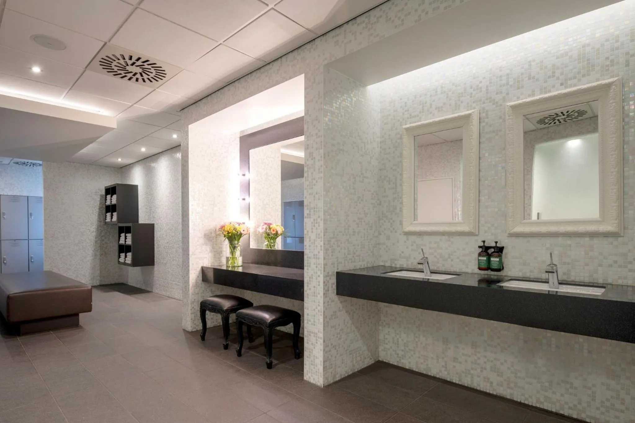 Fitness centre/facilities in Crowne Plaza Antwerpen by IHG