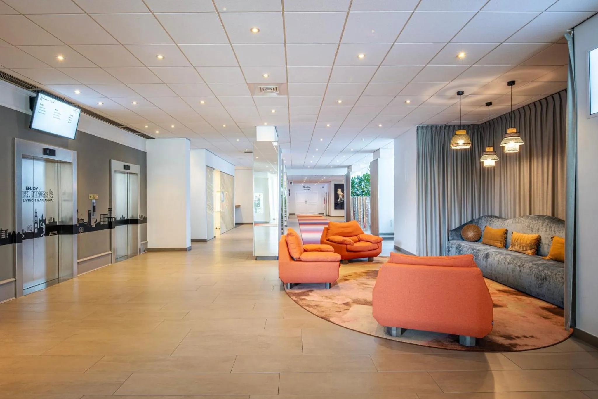 Property building in Crowne Plaza Antwerpen by IHG