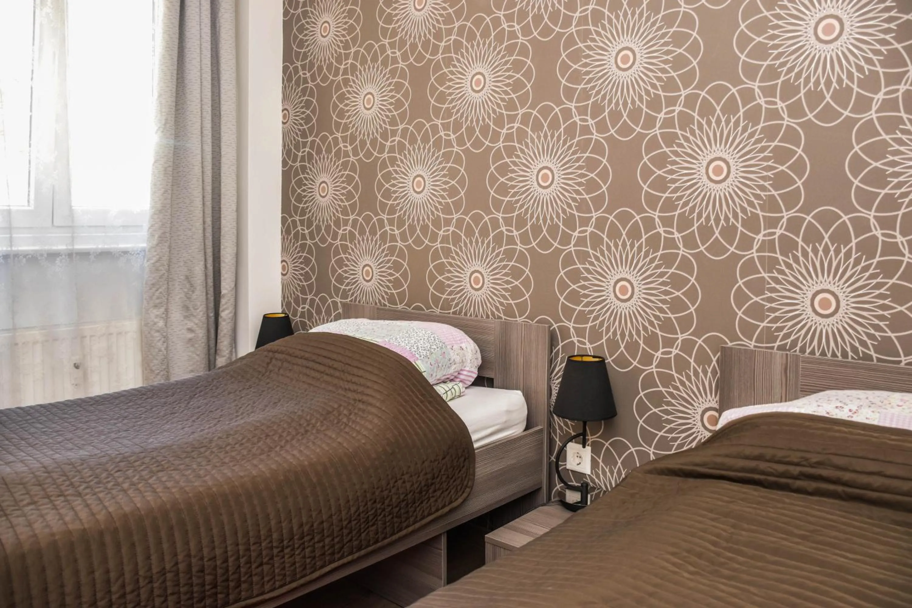 Bed in Diamond Astoria Apartments