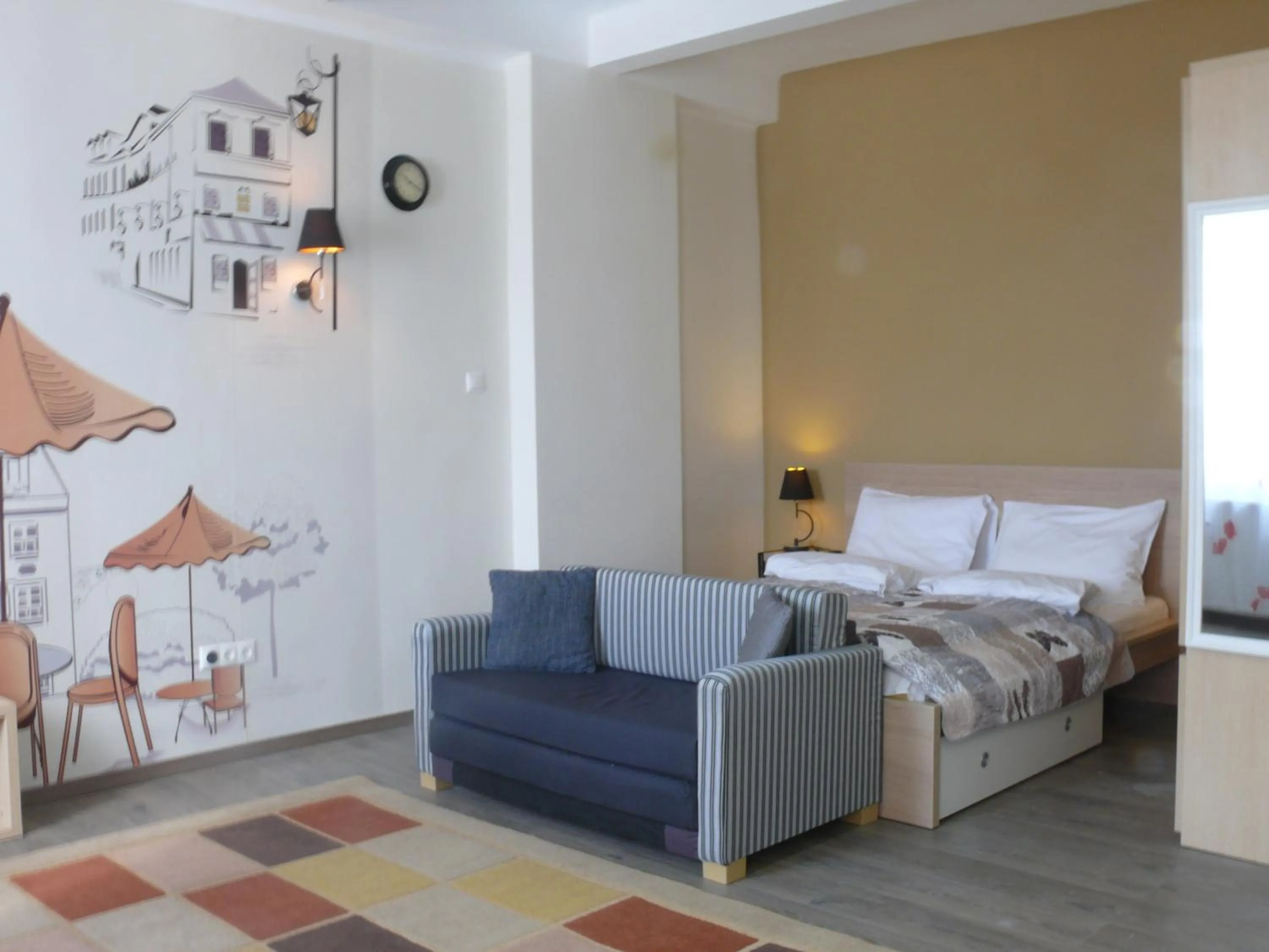 Bed in Diamond Astoria Apartments