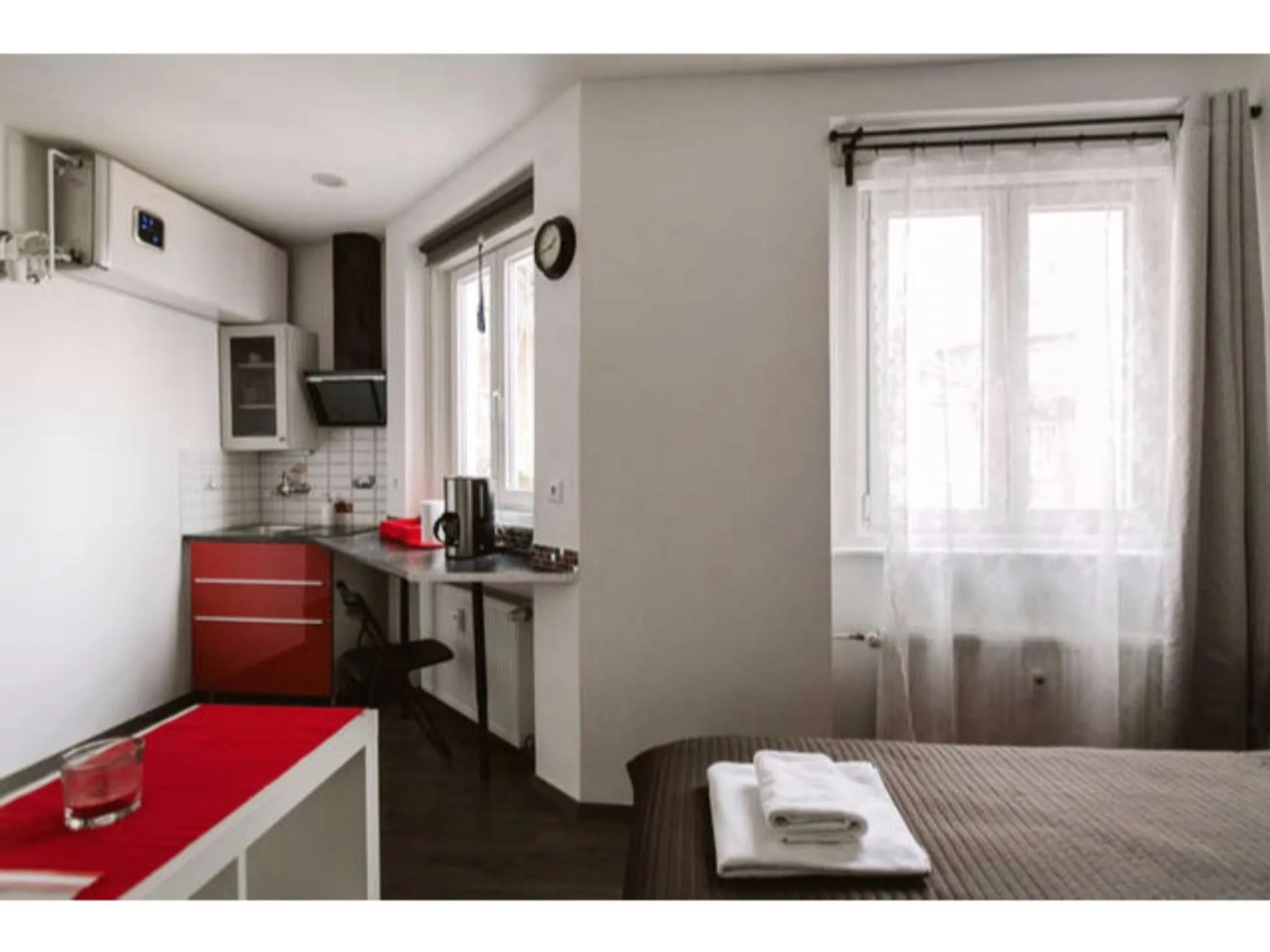 Diamond Astoria Apartments