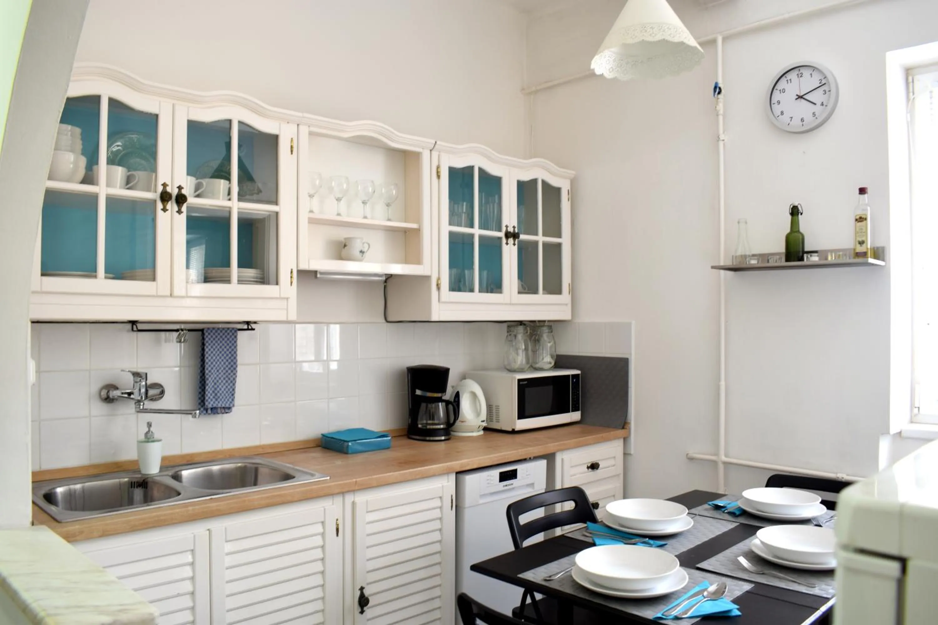 Diamond Astoria Apartments