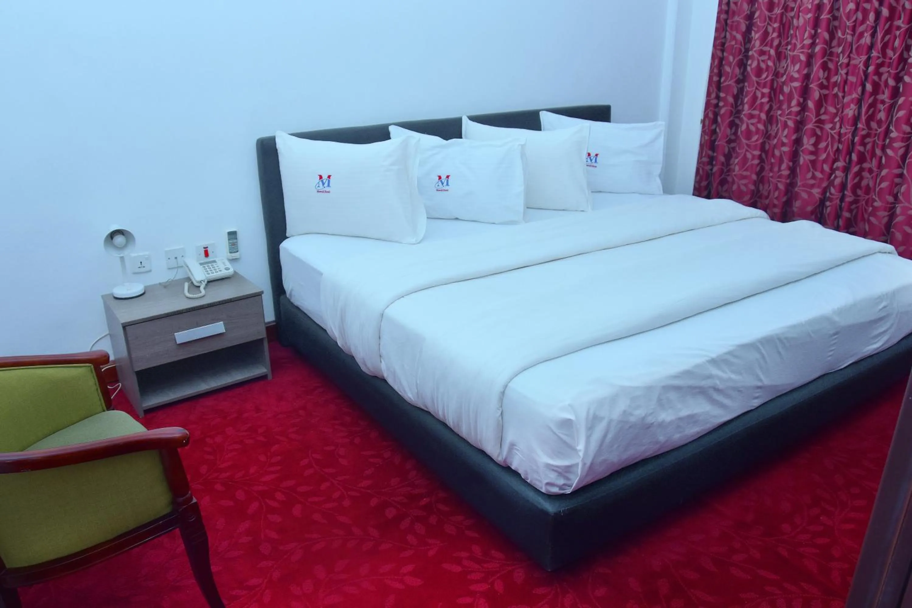 Bed in Mawuli Hotel