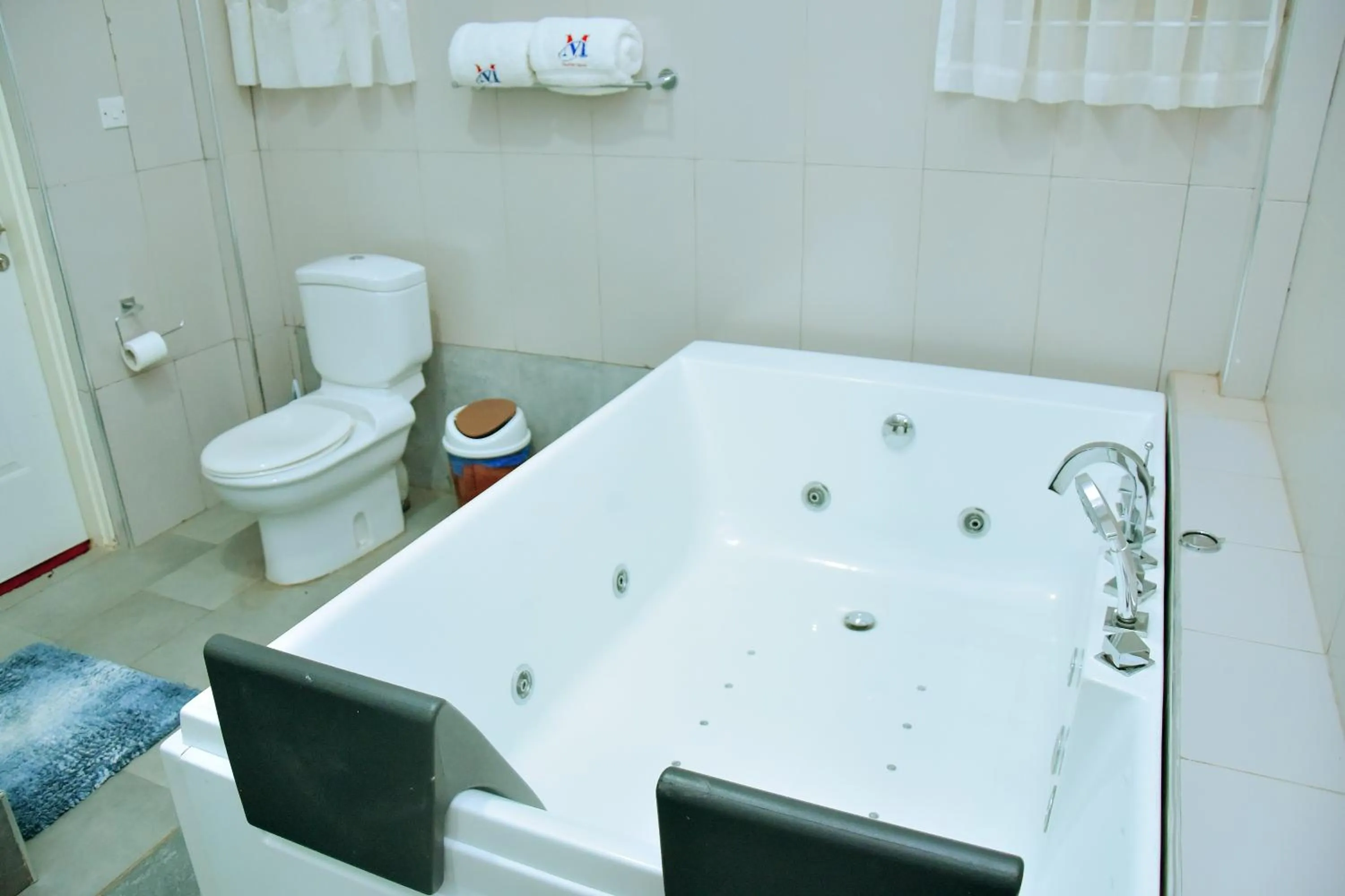 Toilet in Mawuli Hotel