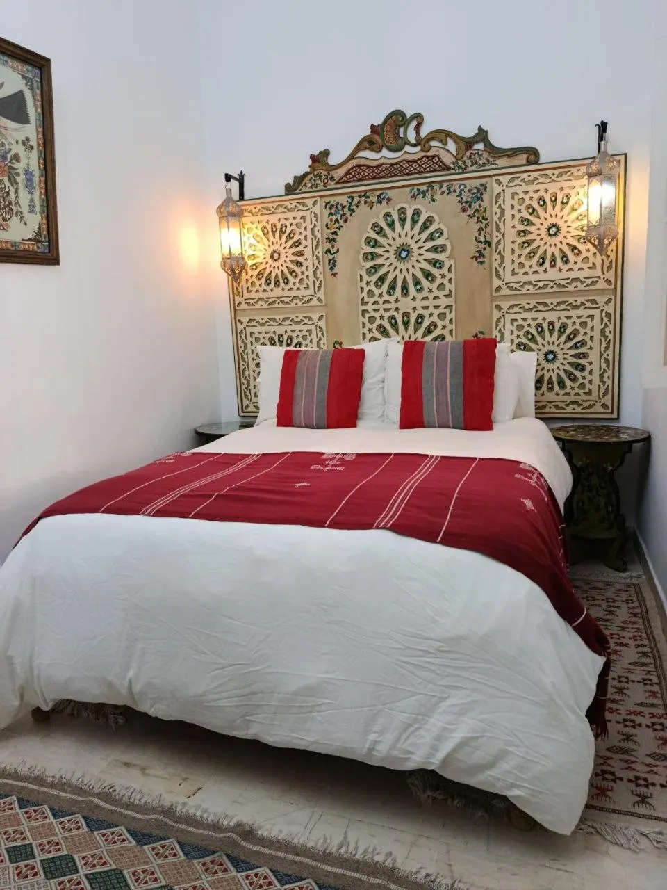Bedroom, Bed in El Patio Courtyard House