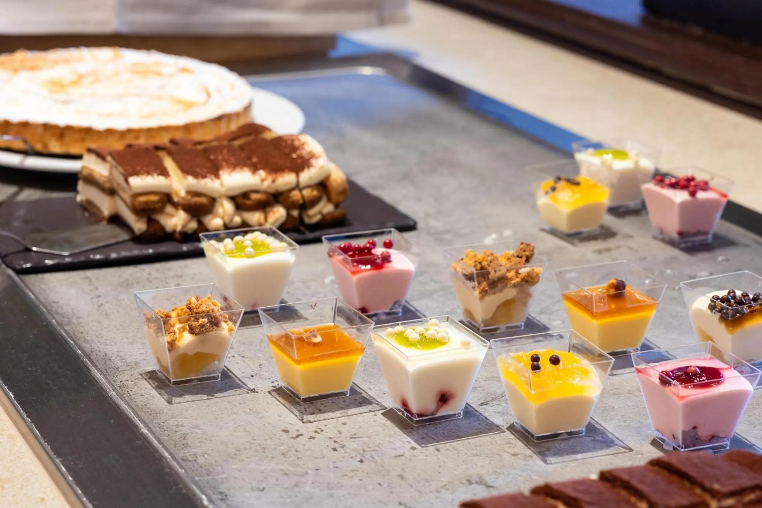 Restaurant/places to eat in NH Brugge