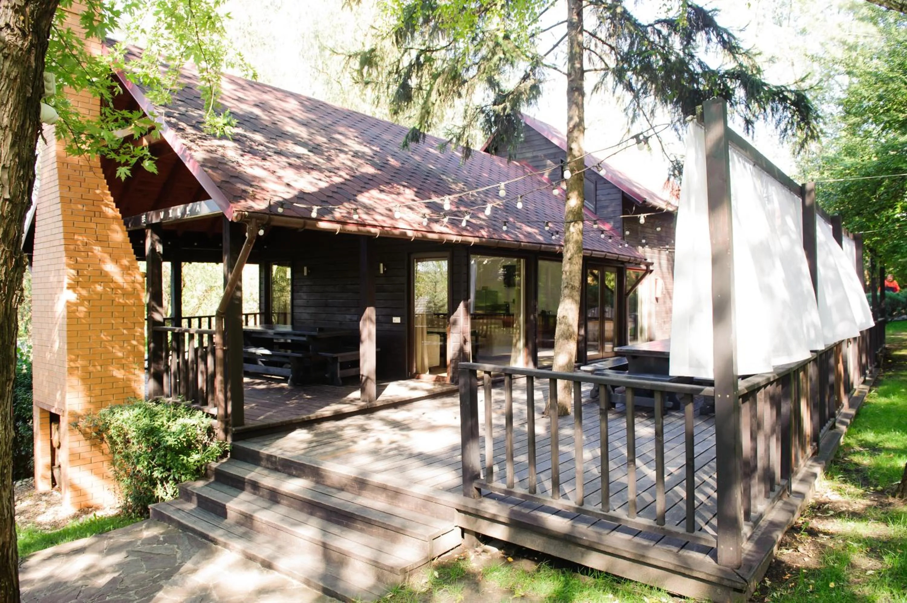 Tree House Relax Park