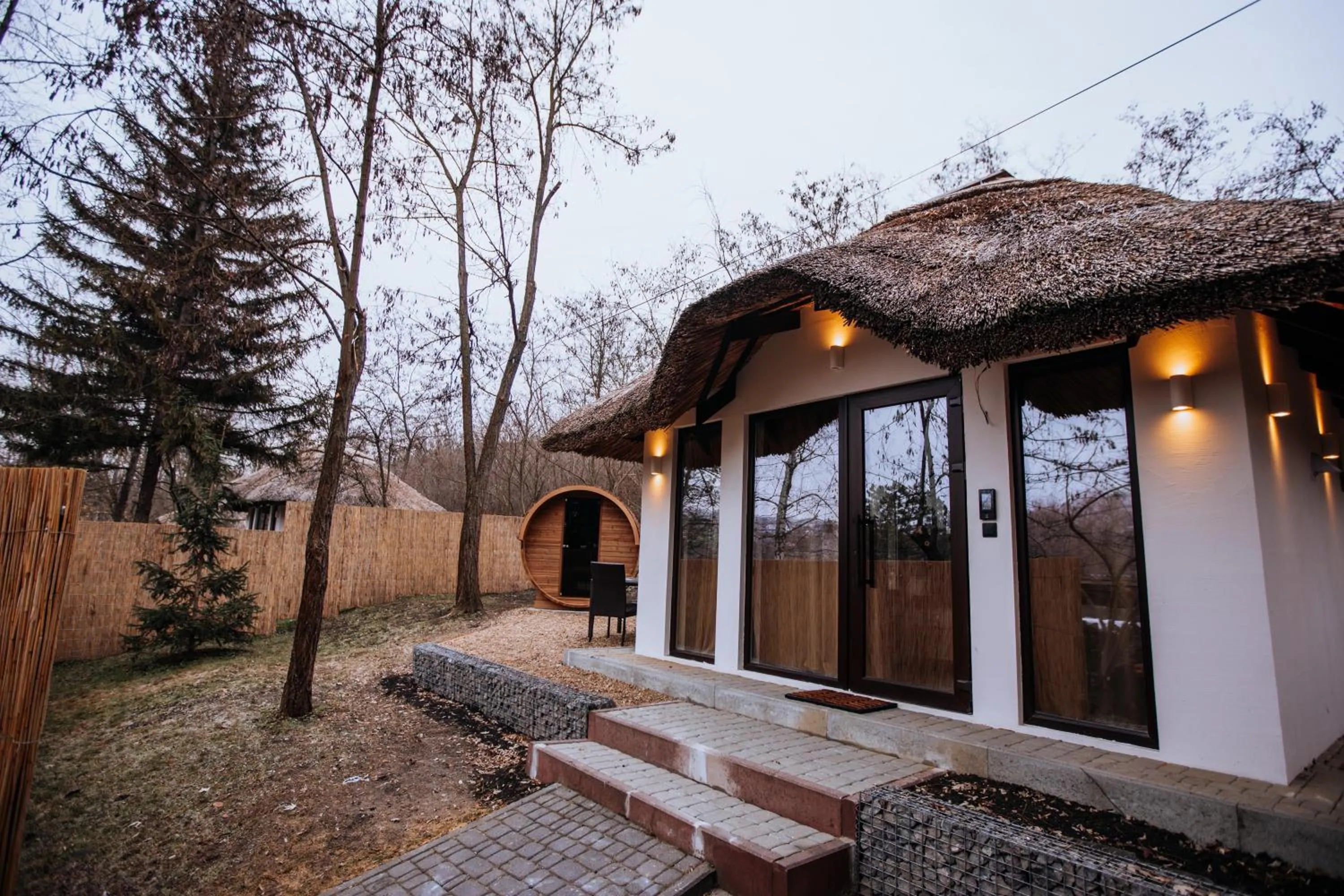 Tree House Relax Park