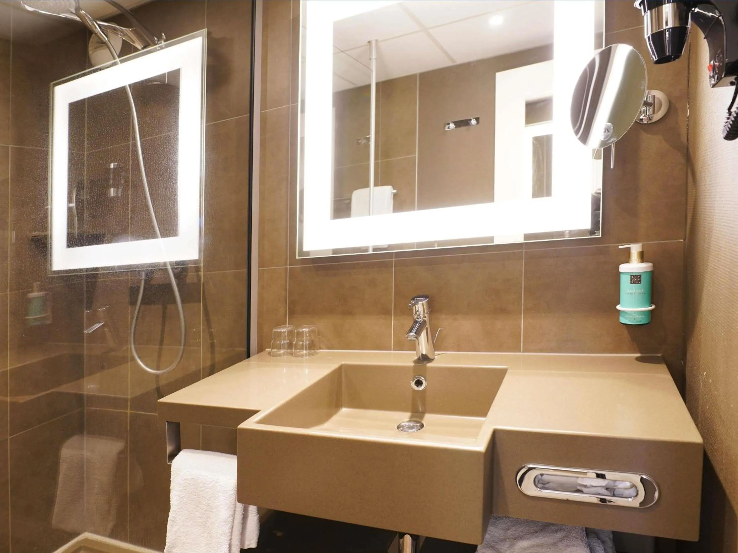 Bedroom in Novotel Antwerpen - Ekeren