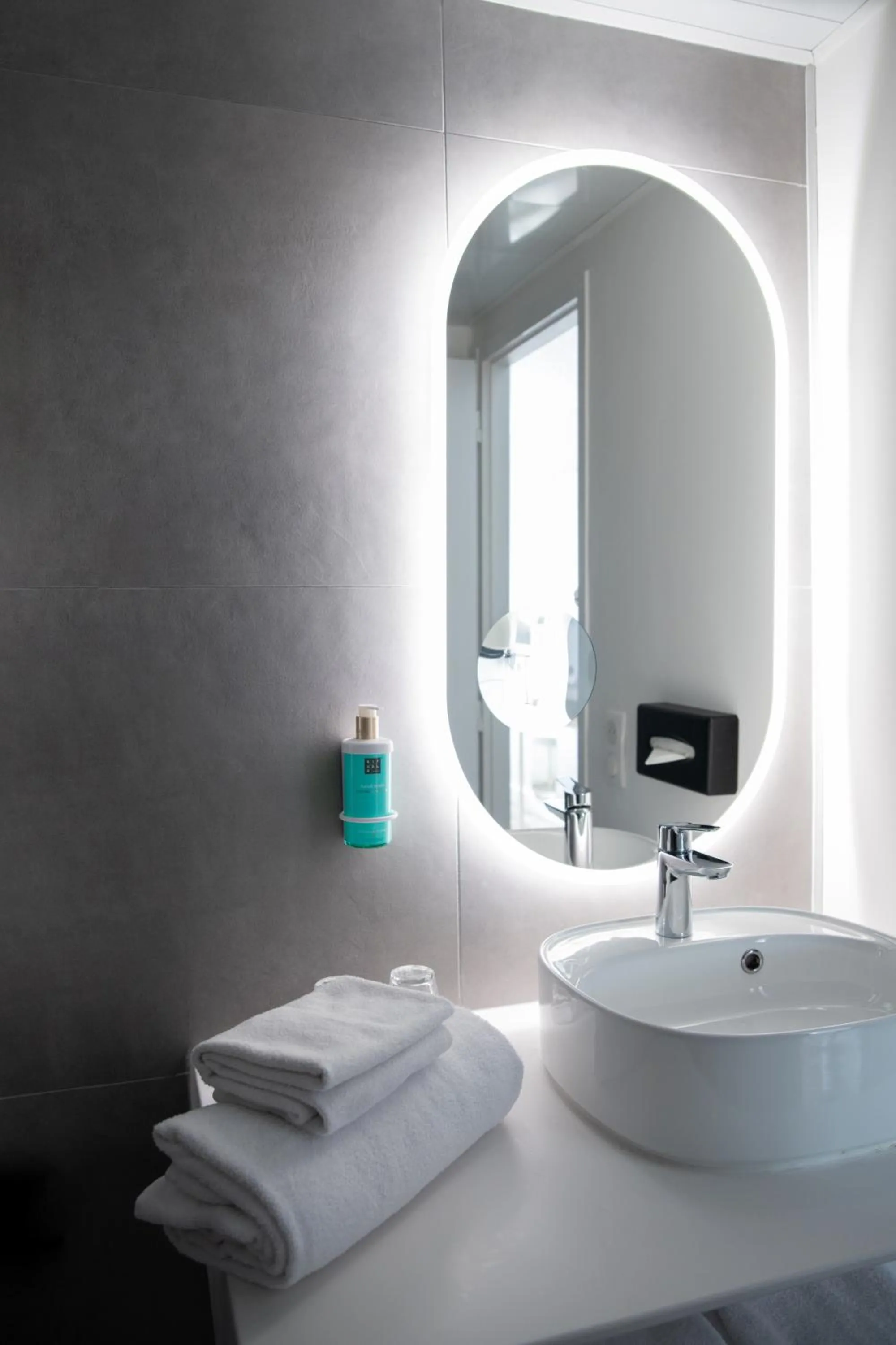 Bathroom in Novotel Antwerpen - Ekeren