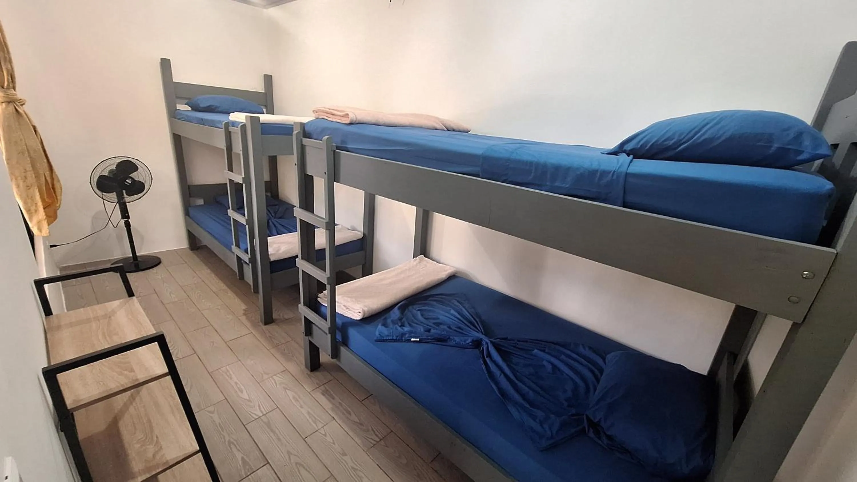 Bed in Wide Mouth Frog Quepos