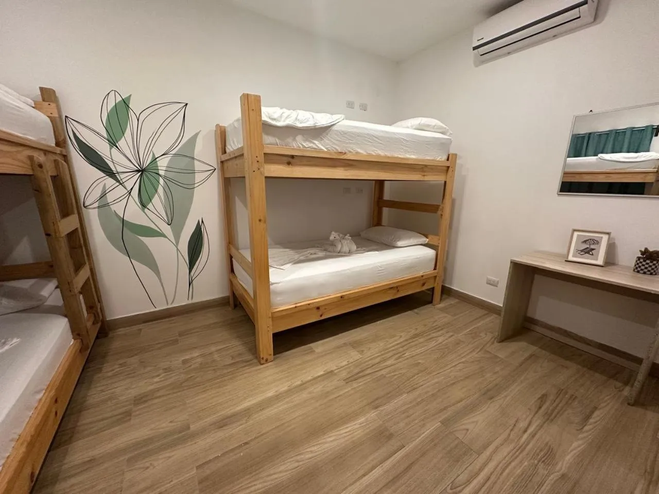 Bedroom, Bed in Wide Mouth Frog Quepos