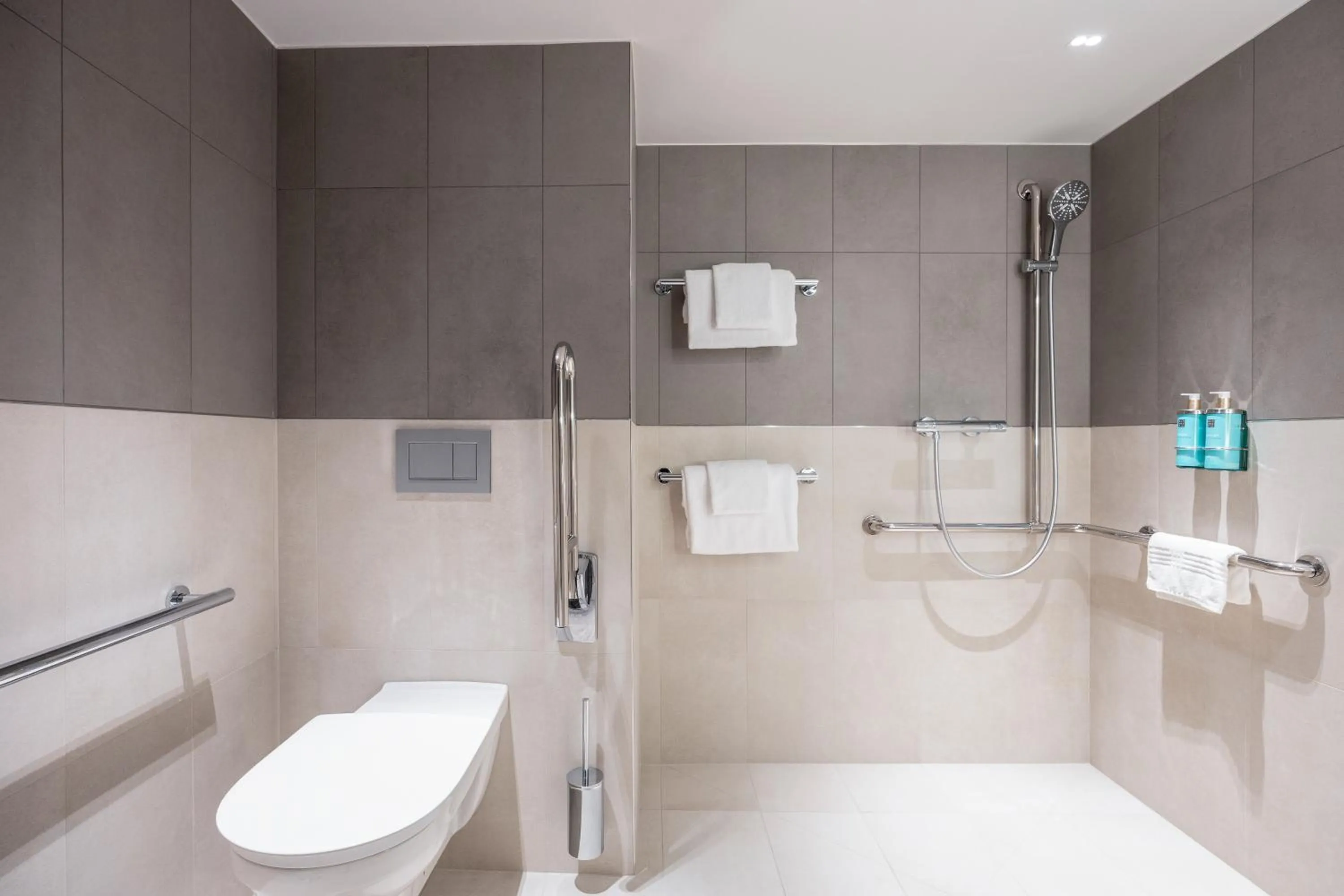 Bathroom in Novotel Brugge Centrum