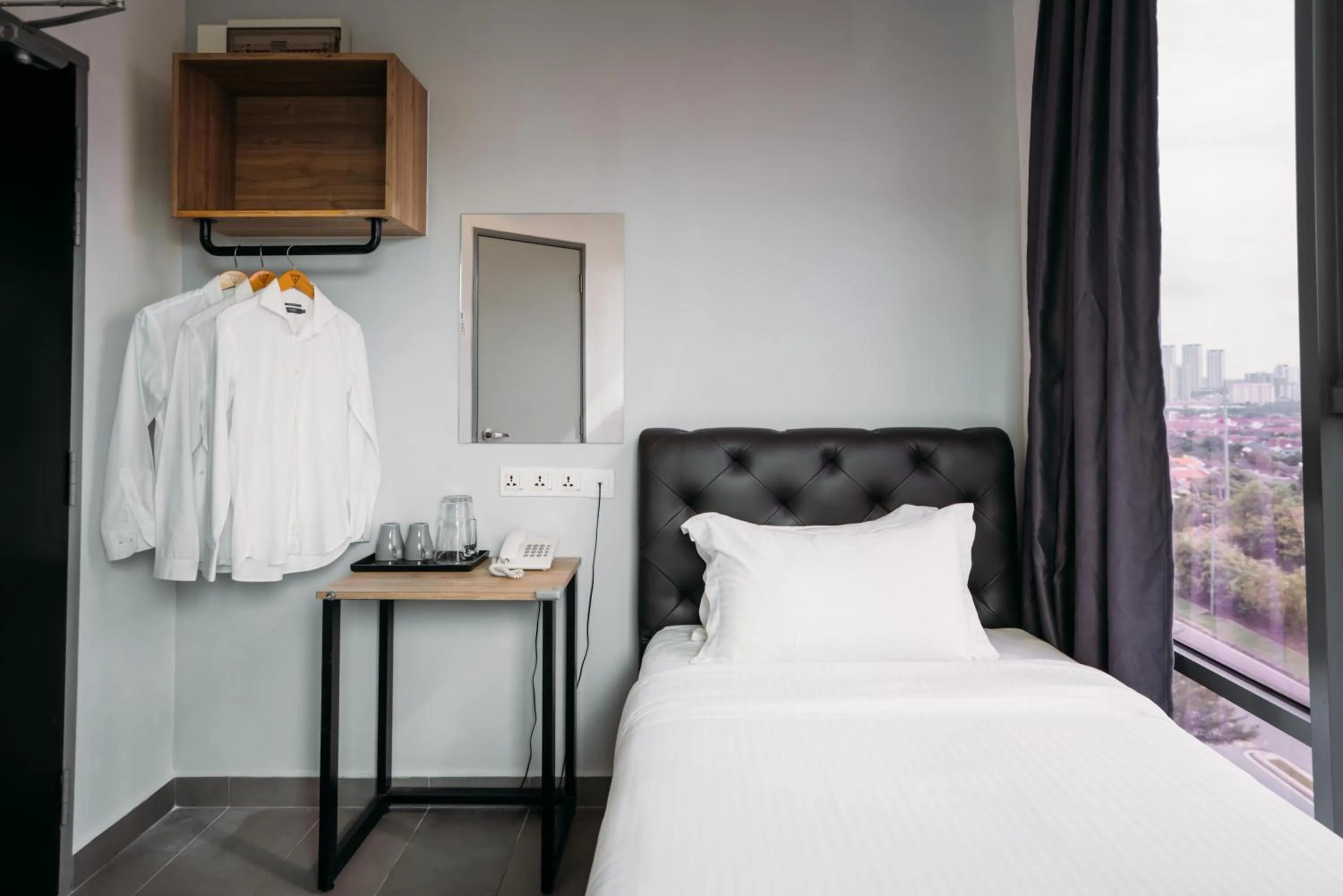 Bedroom, Bed in B Lot Hotel