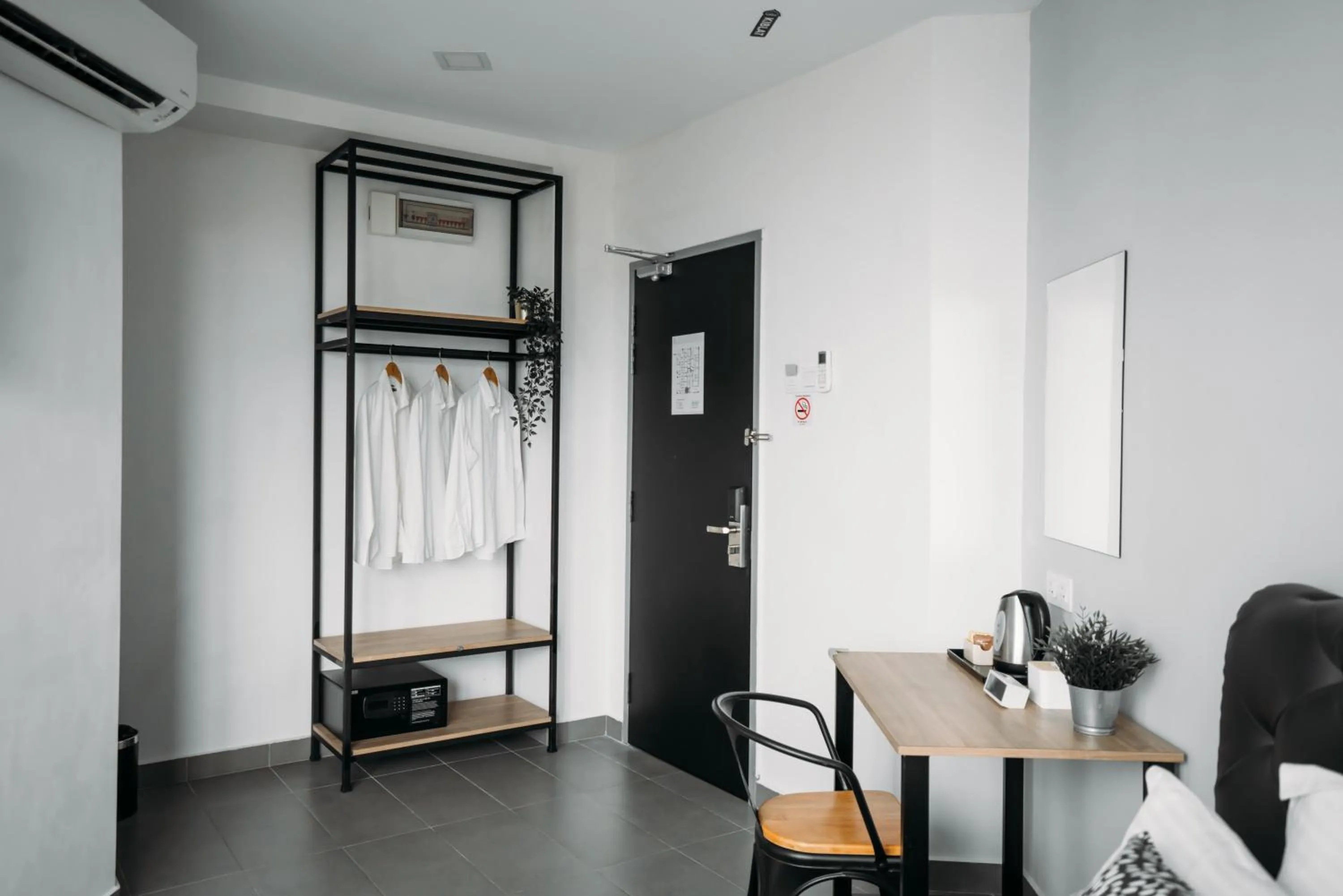 Photo of the whole room in B Lot Hotel