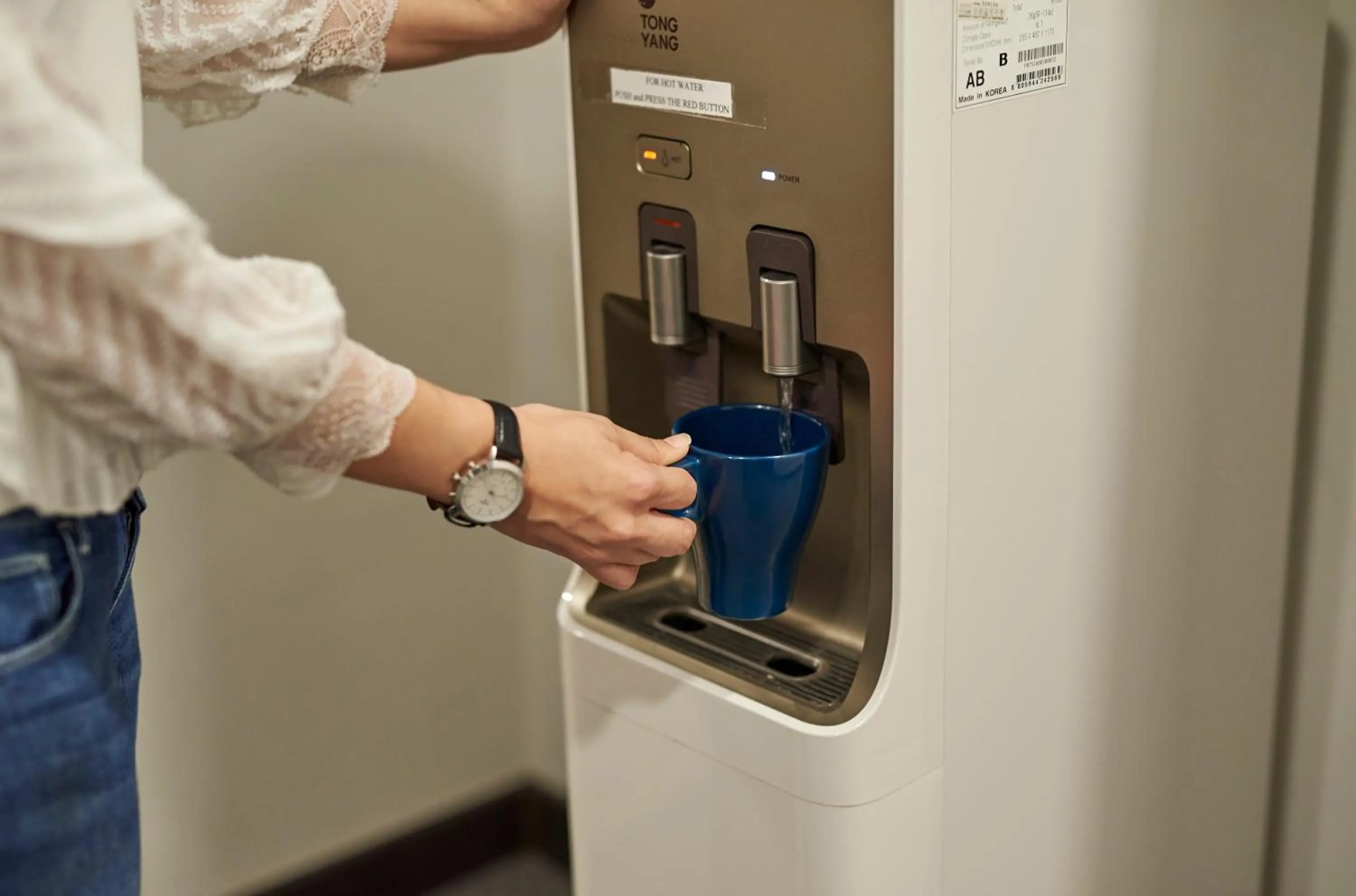 Coffee/tea facilities in B Lot Hotel