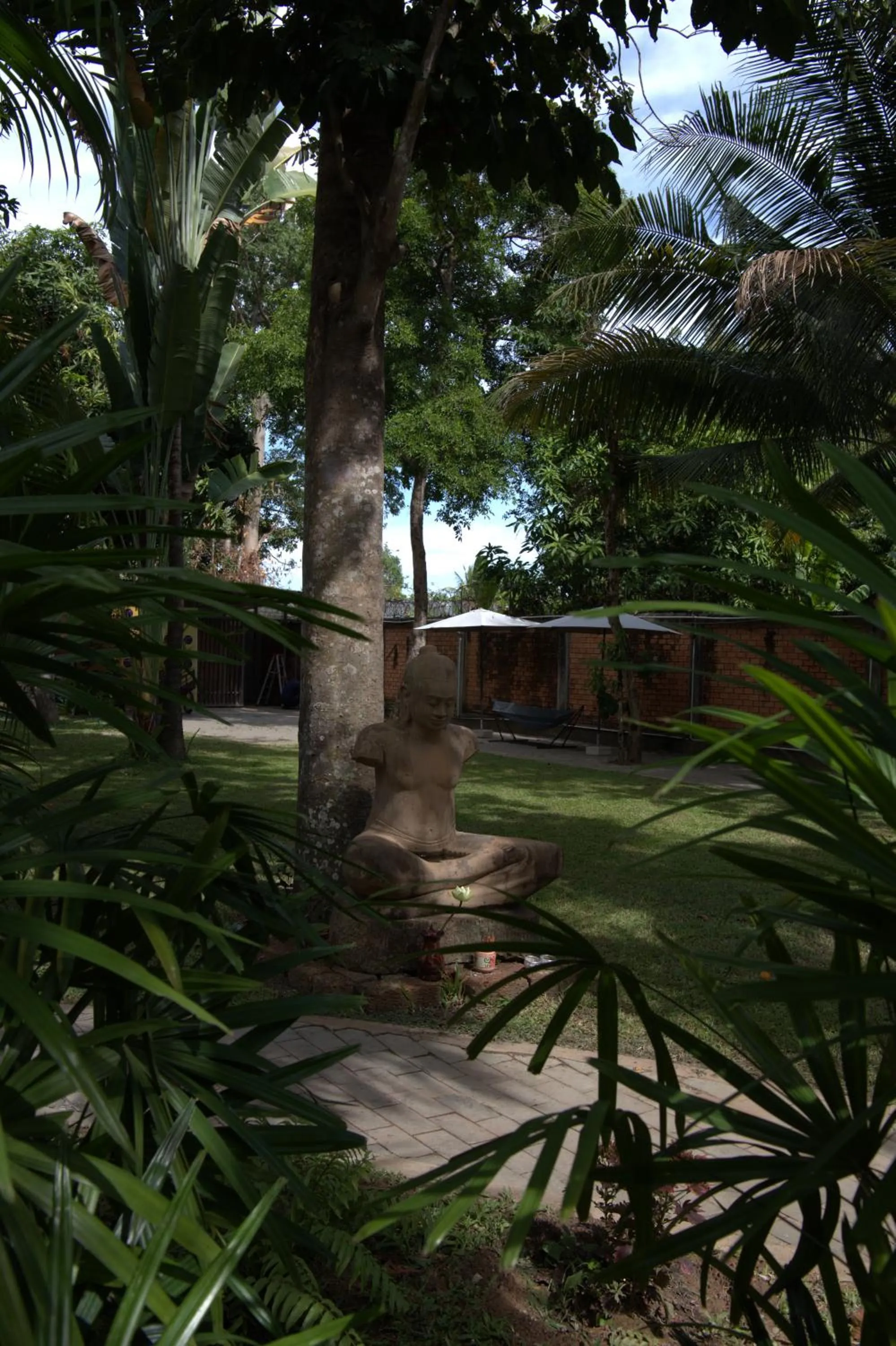 Garden in Sala Baï Hotel & Restaurant School