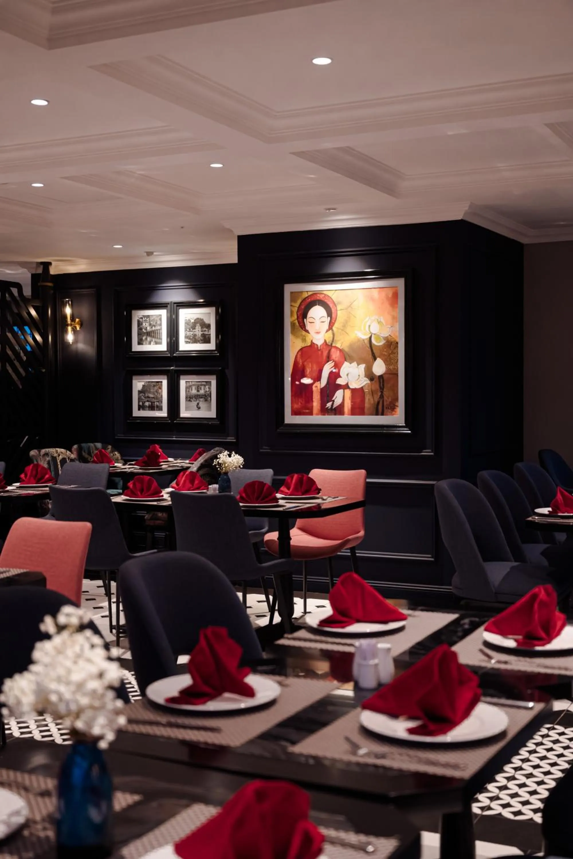 Restaurant/places to eat in Champton Hanoi Hotel