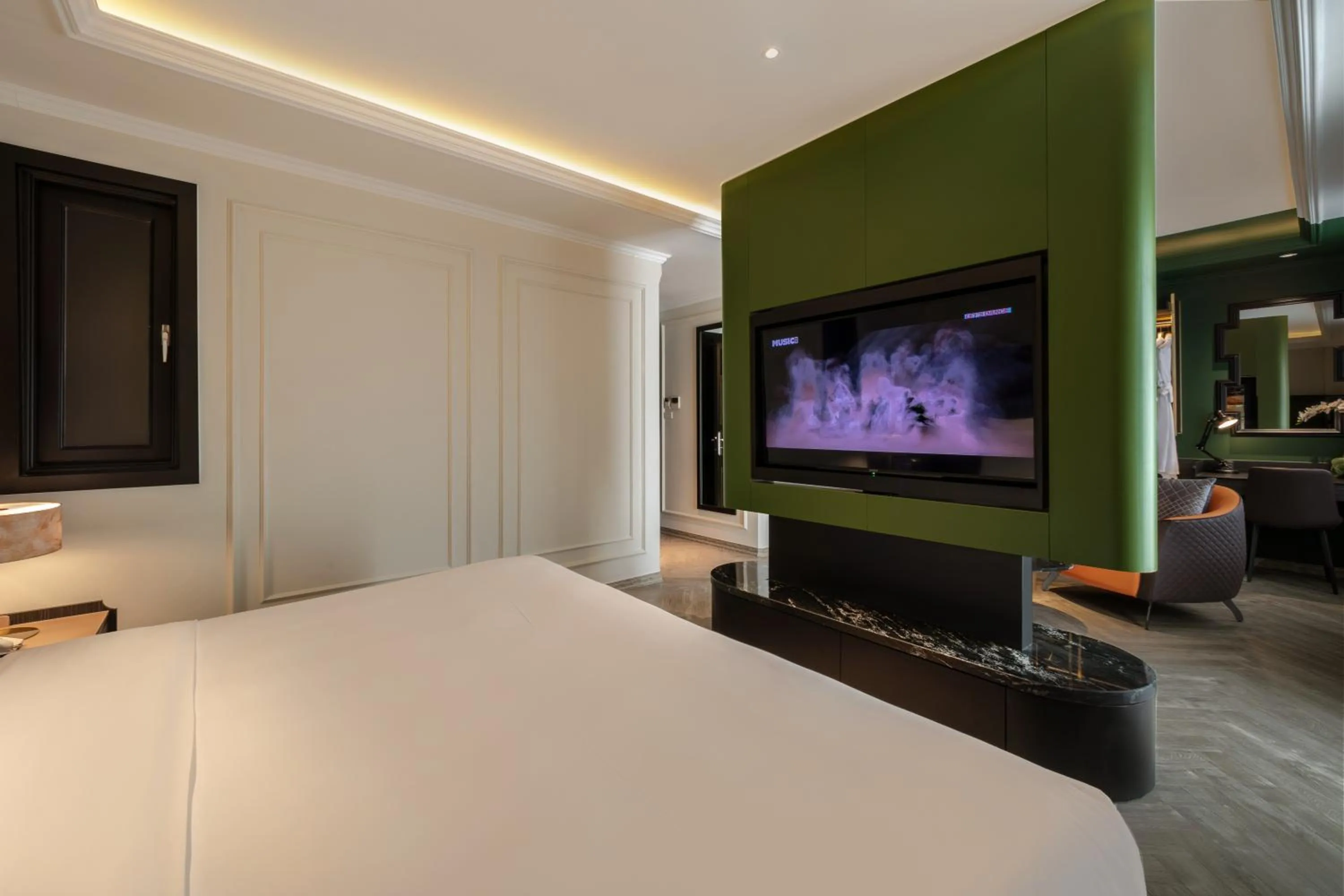 Photo of the whole room, Bed in The Light Hotel