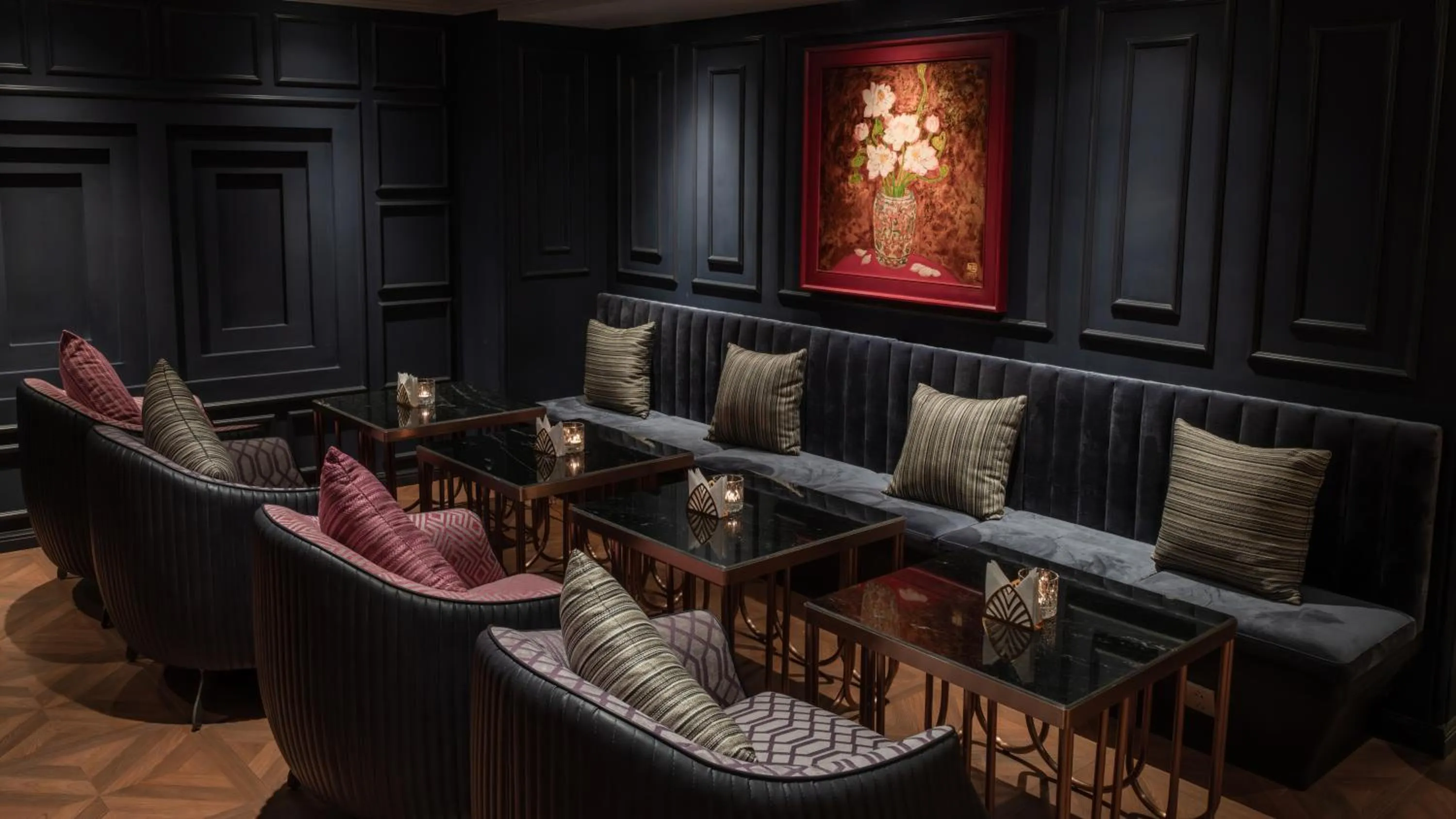 Lounge or bar in Champton Hanoi Hotel